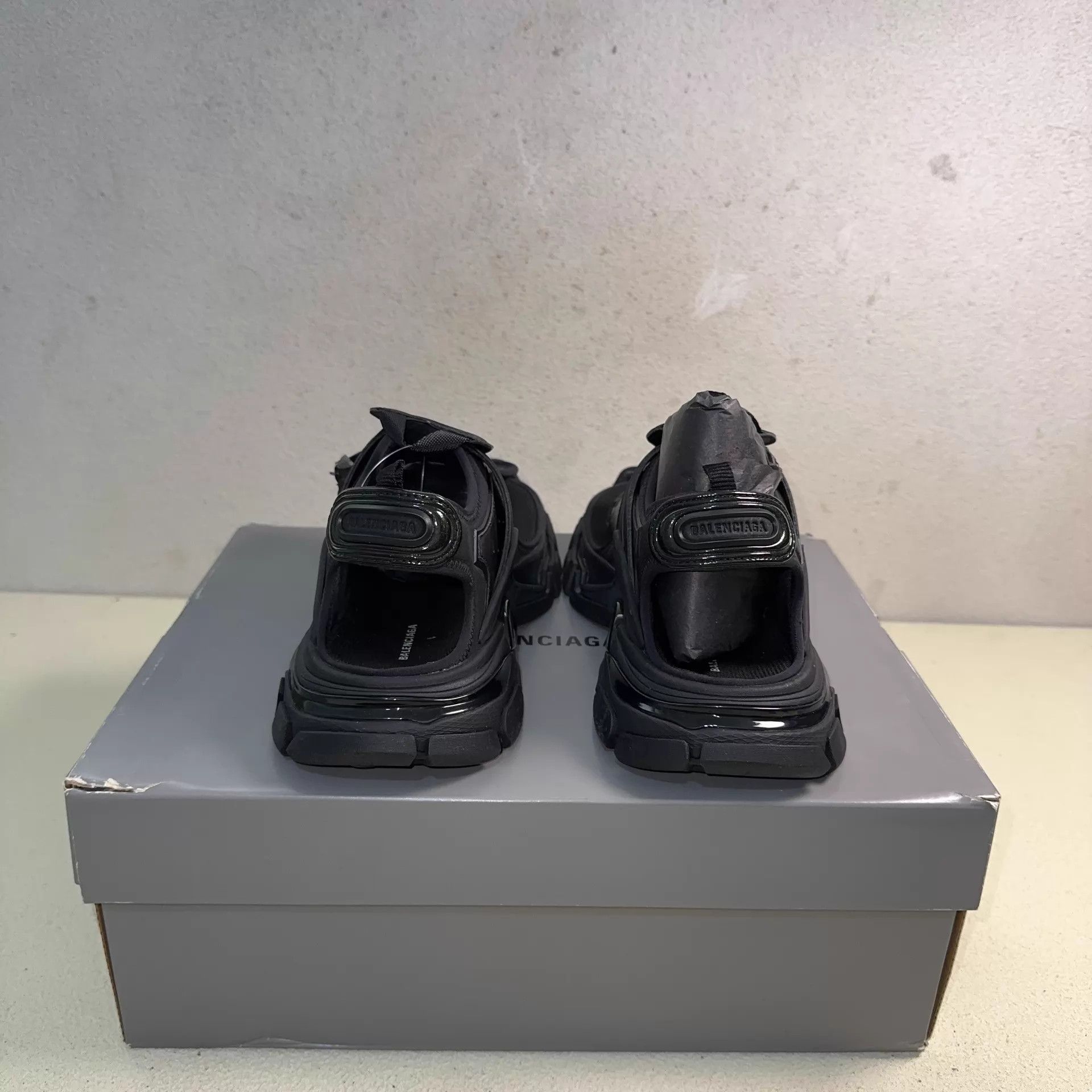 Balenciaga Balenciaga Track Thong Black 38 Size US 7.5 / IT 37.5 - 3 Thumbnail