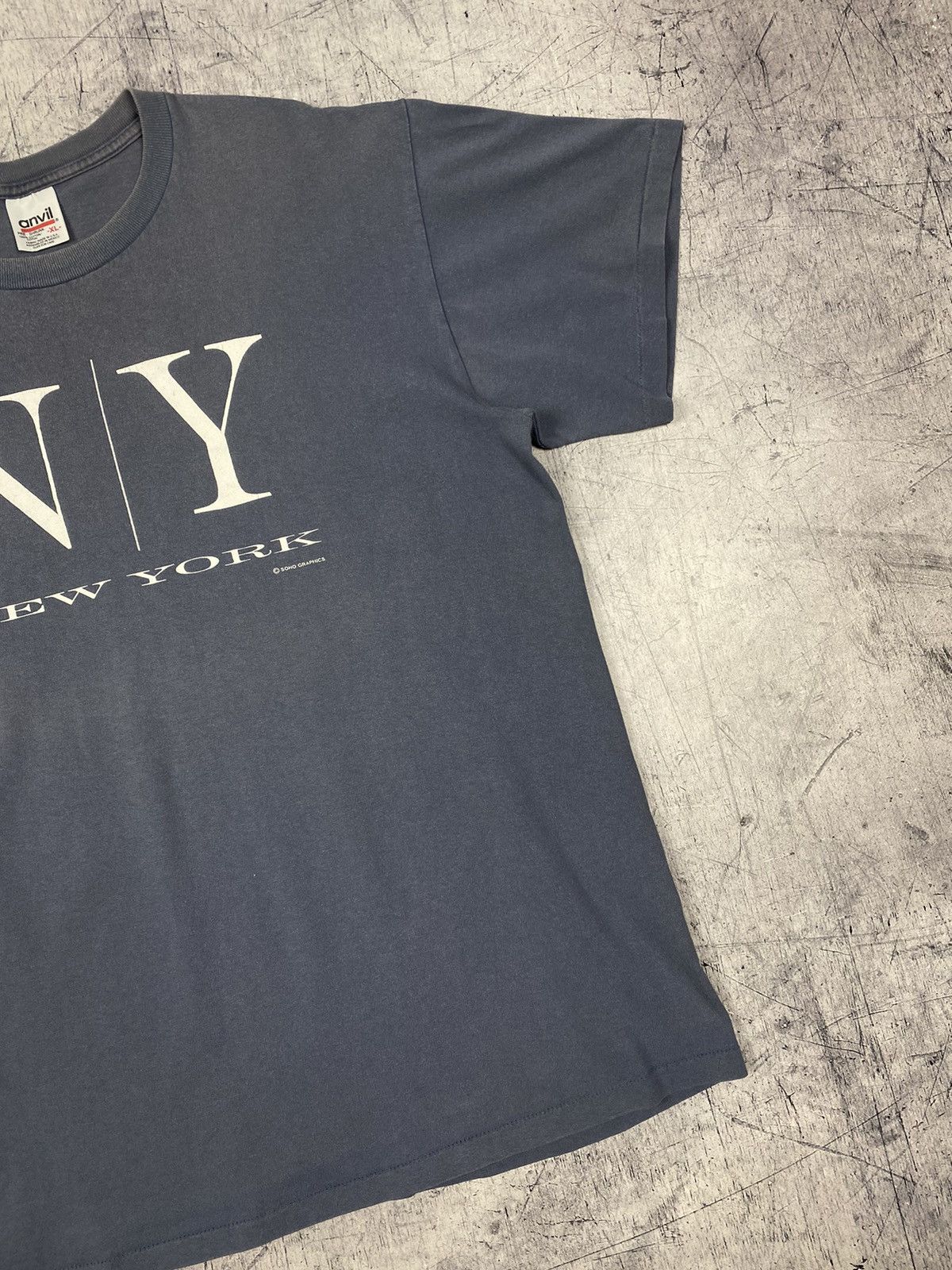 Vintage Vintage 90s New York Made In USA Big Logo Tee Size US XL / EU 56 / 4 - 4 Thumbnail