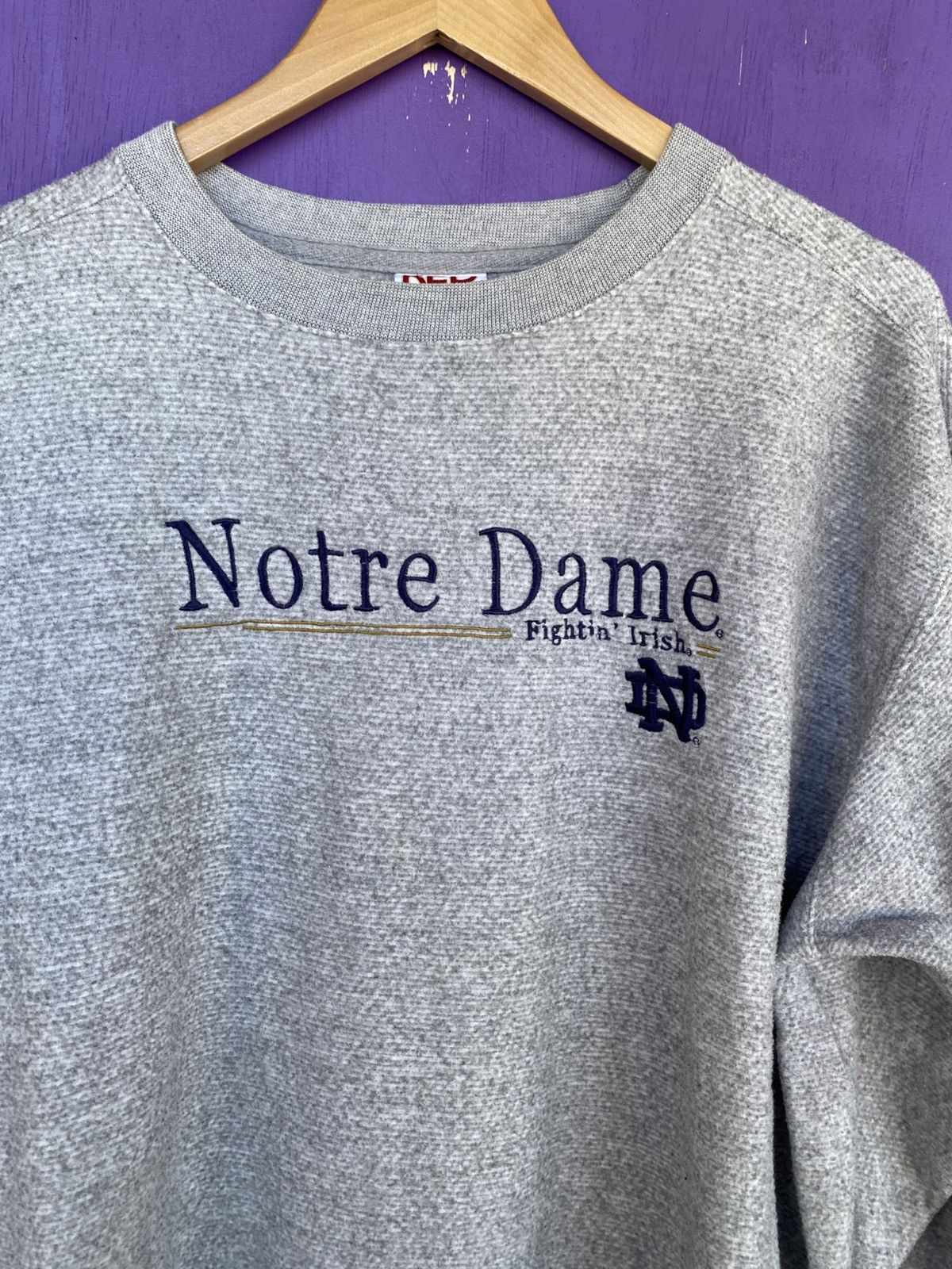 Other Vintage 00s Red oak Notre dame embroidered crewneck Size US L / EU 52-54 / 3 - 3 Thumbnail