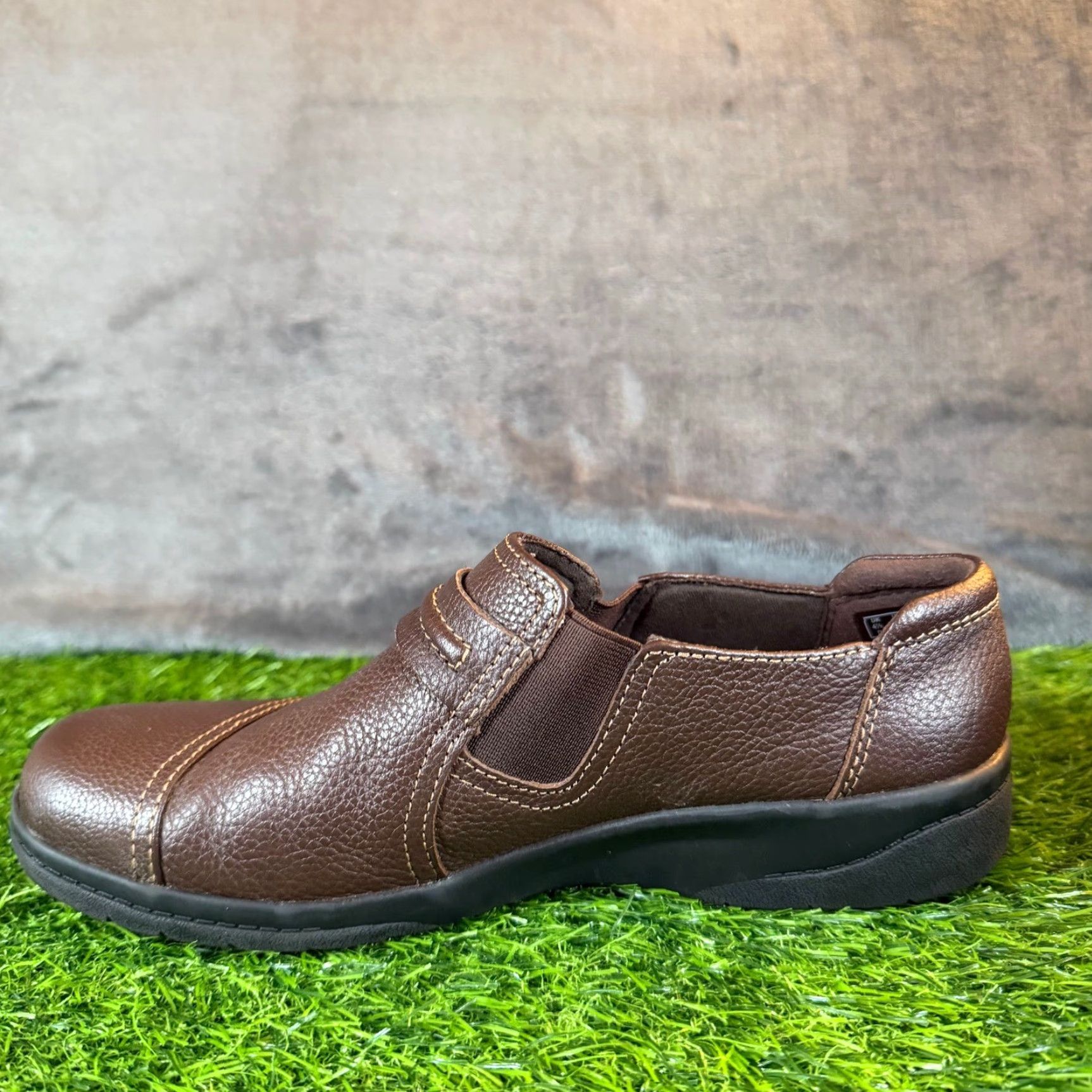 Clarks VINTAGE? No. Size US 5 / IT 35 - 5 Thumbnail