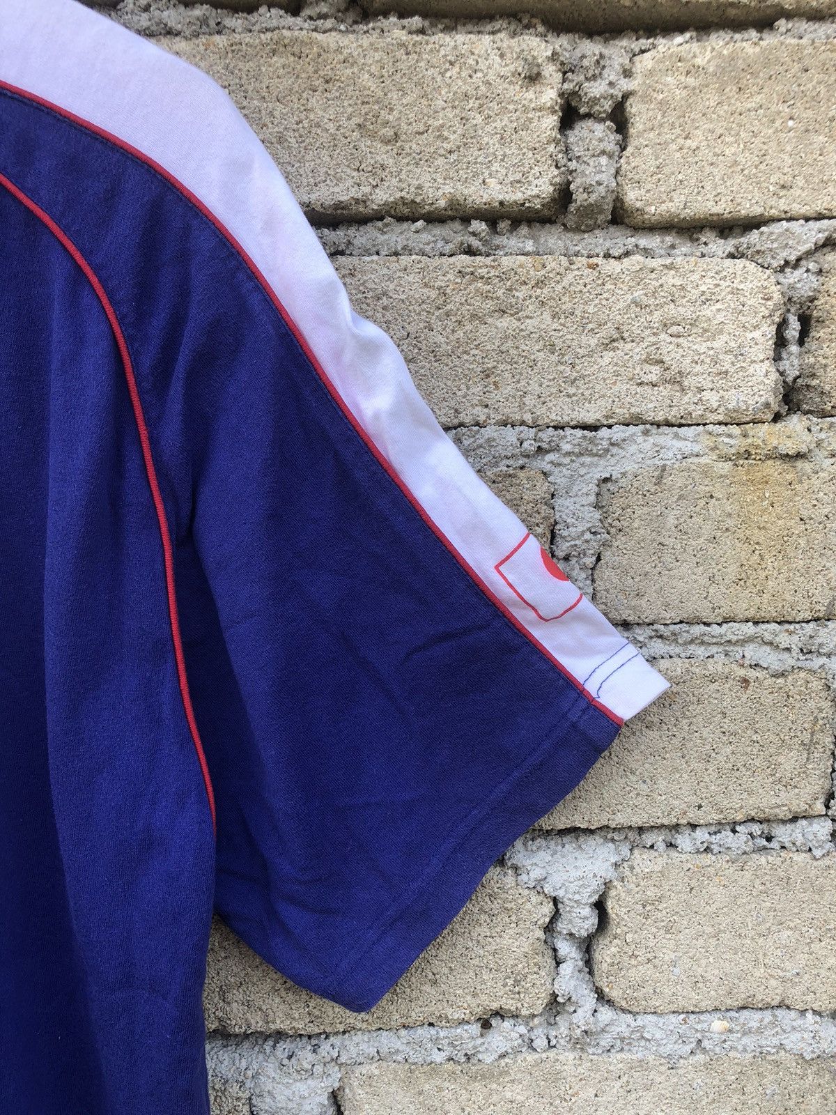 Japanese Brand × Vintage vintage JFA Japan Football Nakamura #10 Tshirts Size US L / EU 52-54 / 3 - 17 Thumbnail