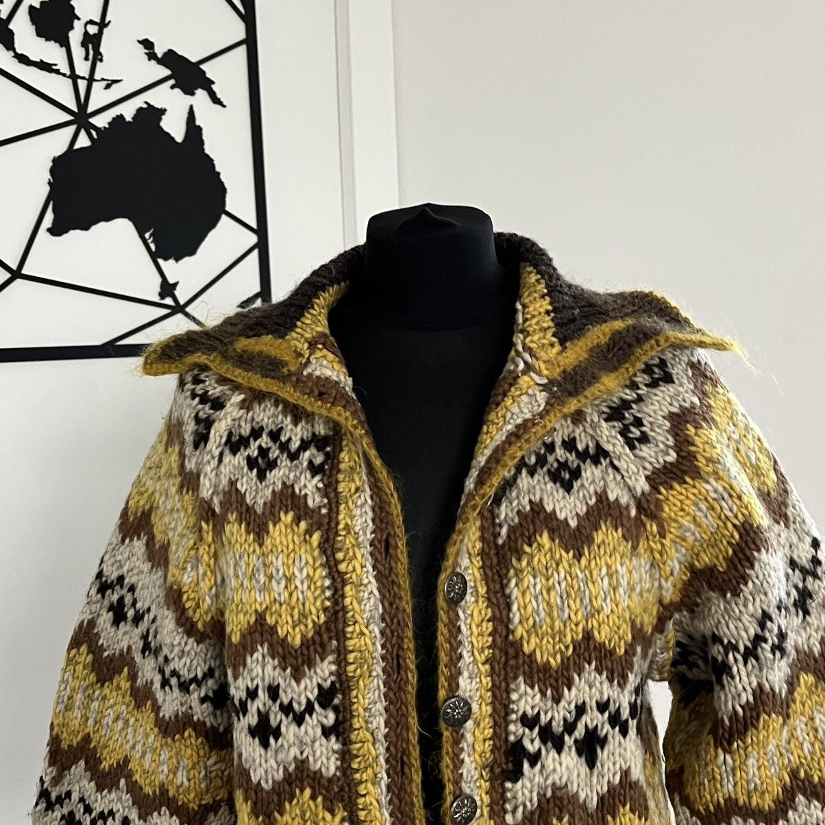 Vintage Brown and yellow woollen chevron cardigan sweater handmade Size M / US 6-8 / IT 42-44 - 2 Thumbnail
