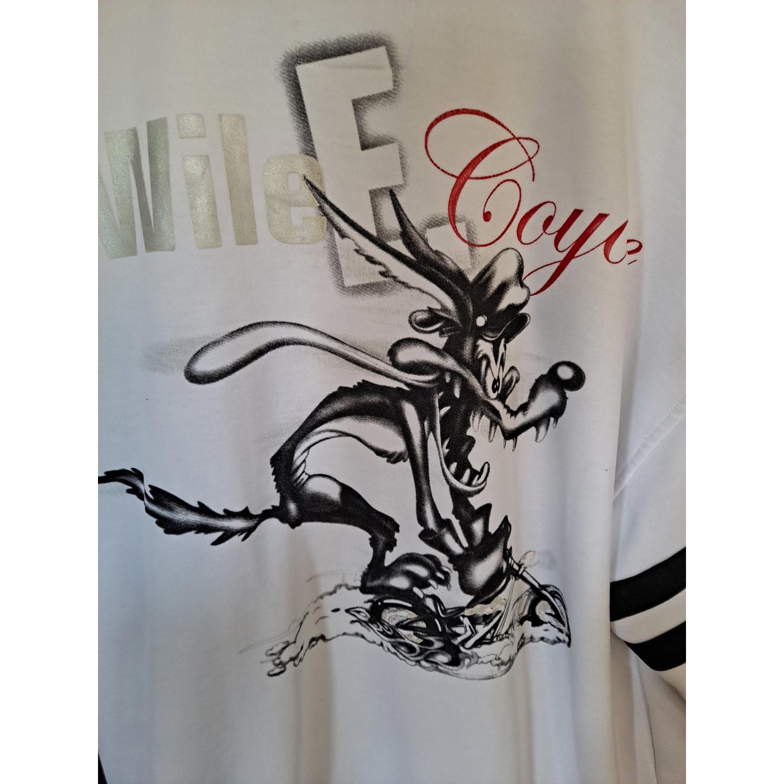 Other Vintage Lot 20 Wile E Coyote Short Sleeve Full Zip Jacket Si Size US XL / EU 56 / 4 - 4 Thumbnail