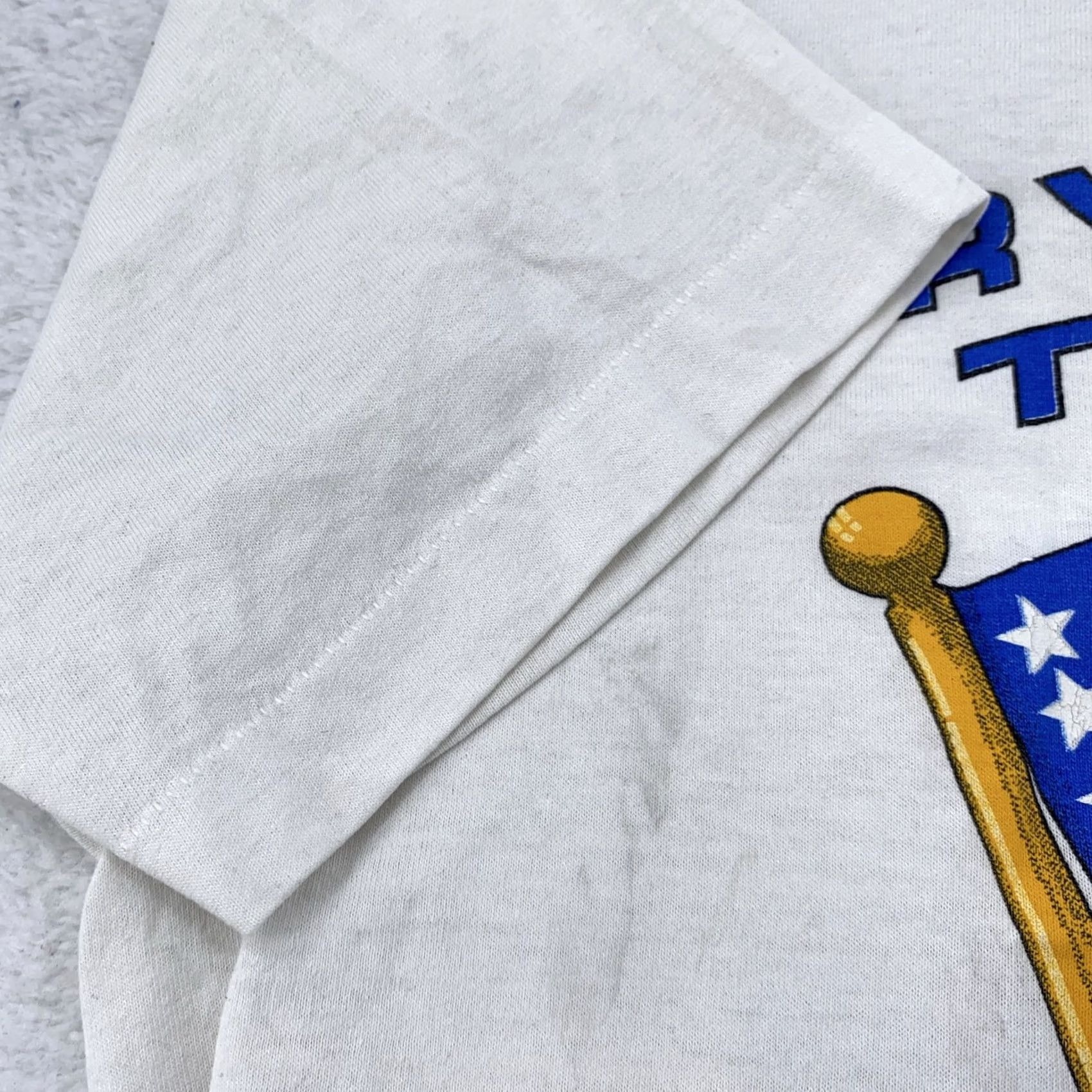 Vintage VINTAGE USA Patriot Graphic Shirt Mens M White 90s Screen Stars Best Cotton Polyester Crew Neck Short Sleeve Size US M / EU 48-50 / 2 - 6 Thumbnail
