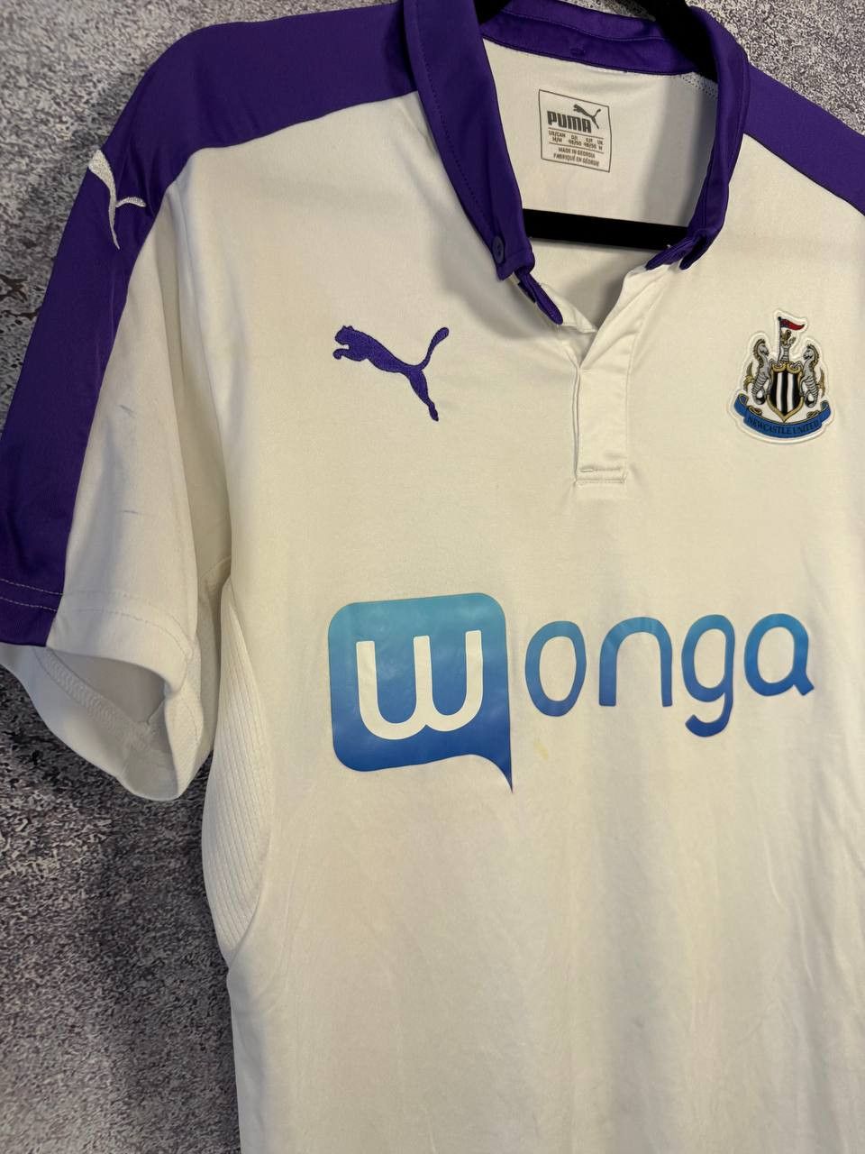 Puma Vintage Newcastle United 2016/17 Third Puma Soccer Jersey Size US M / EU 48-50 / 2 - 5 Thumbnail