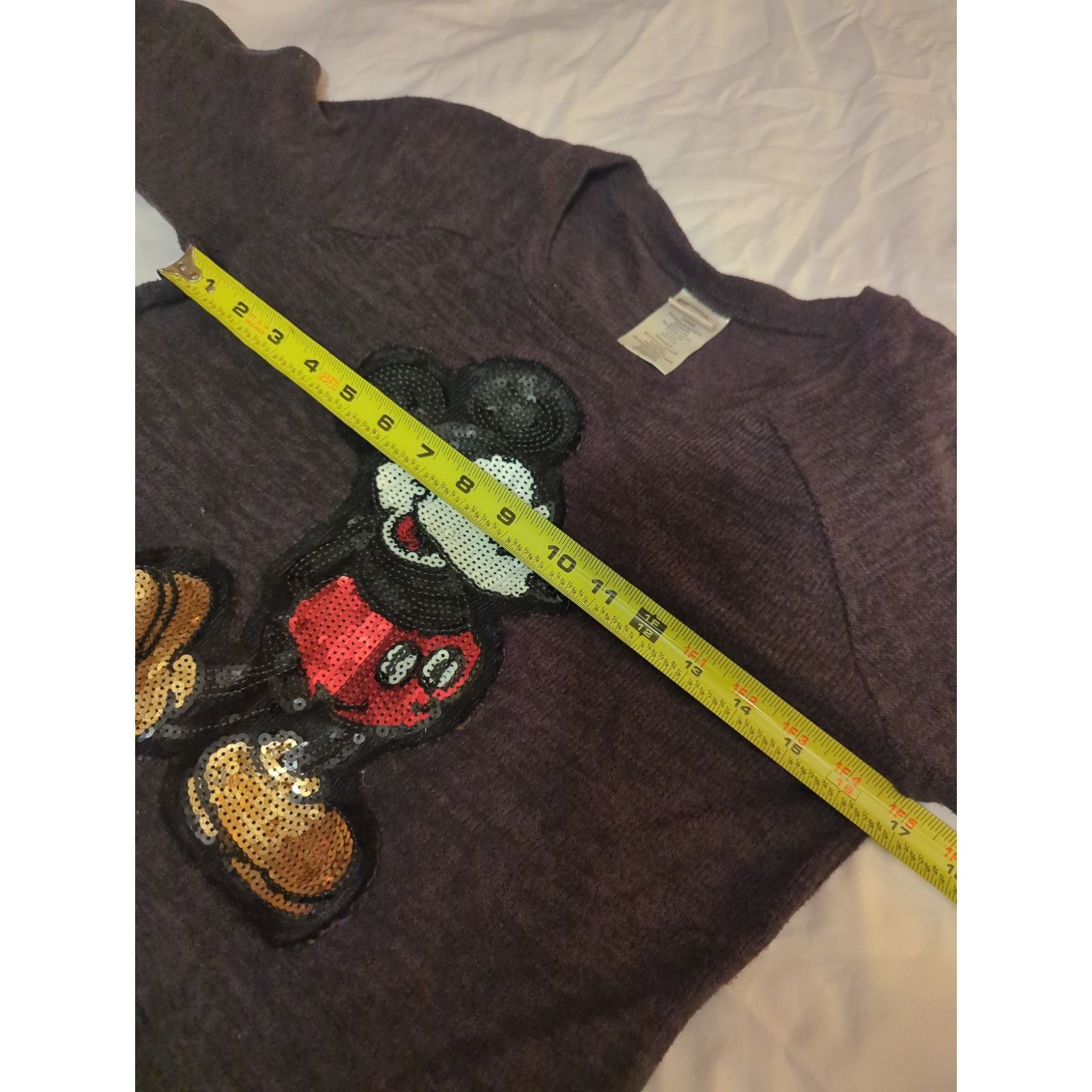 Disney Disney Mickey Mouse Sequence Sweater Size Large Women's Size L / US 10 / IT 46 - 4 Thumbnail
