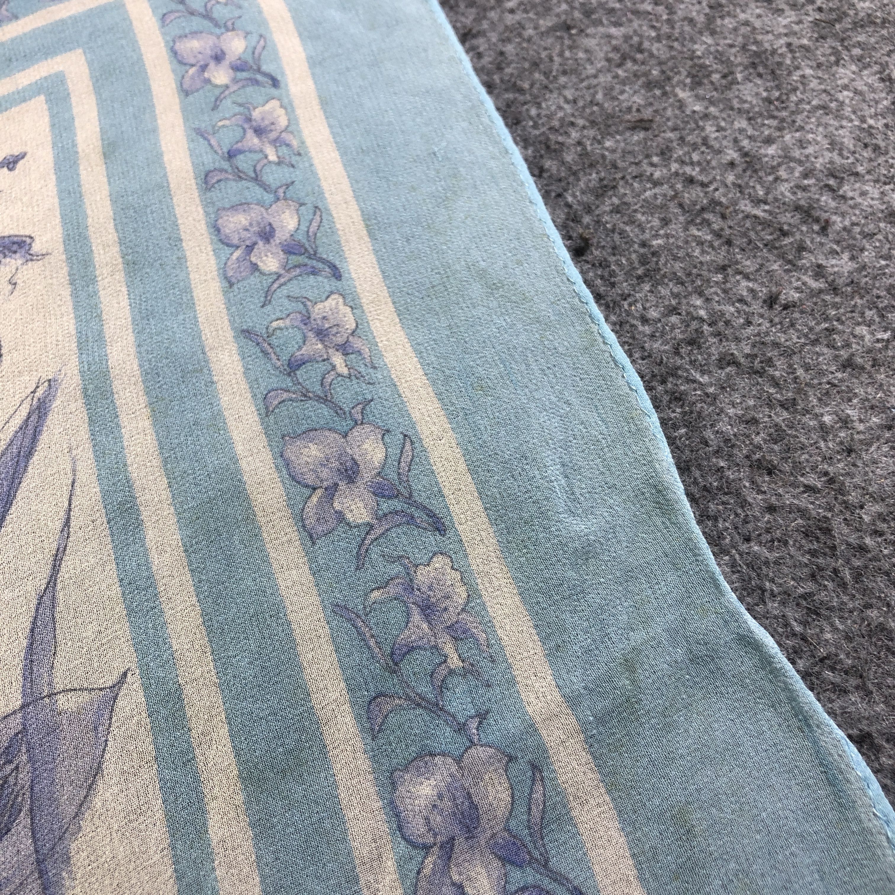 Hardy Amies Hardy Amies Floral Silk Scarf M1010 Size ONE SIZE - 11 Thumbnail