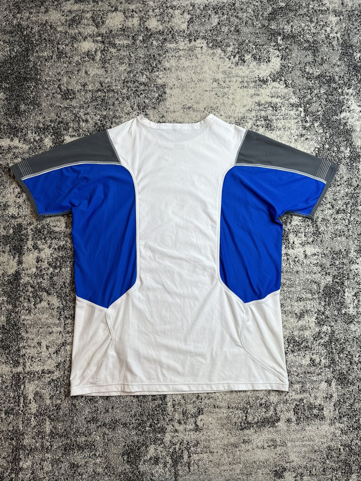 Nike × Vintage Nike Vintage StreetWear T-Shirt Rare y2k Size US L / EU 52-54 / 3 - 5 Thumbnail