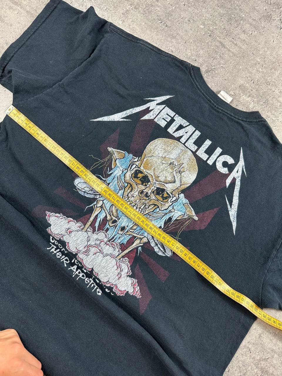 Gildan Faded T-Shirt Metallica - Their Money Tips Her Scales Again Size US XL / EU 56 / 4 - 10 Thumbnail