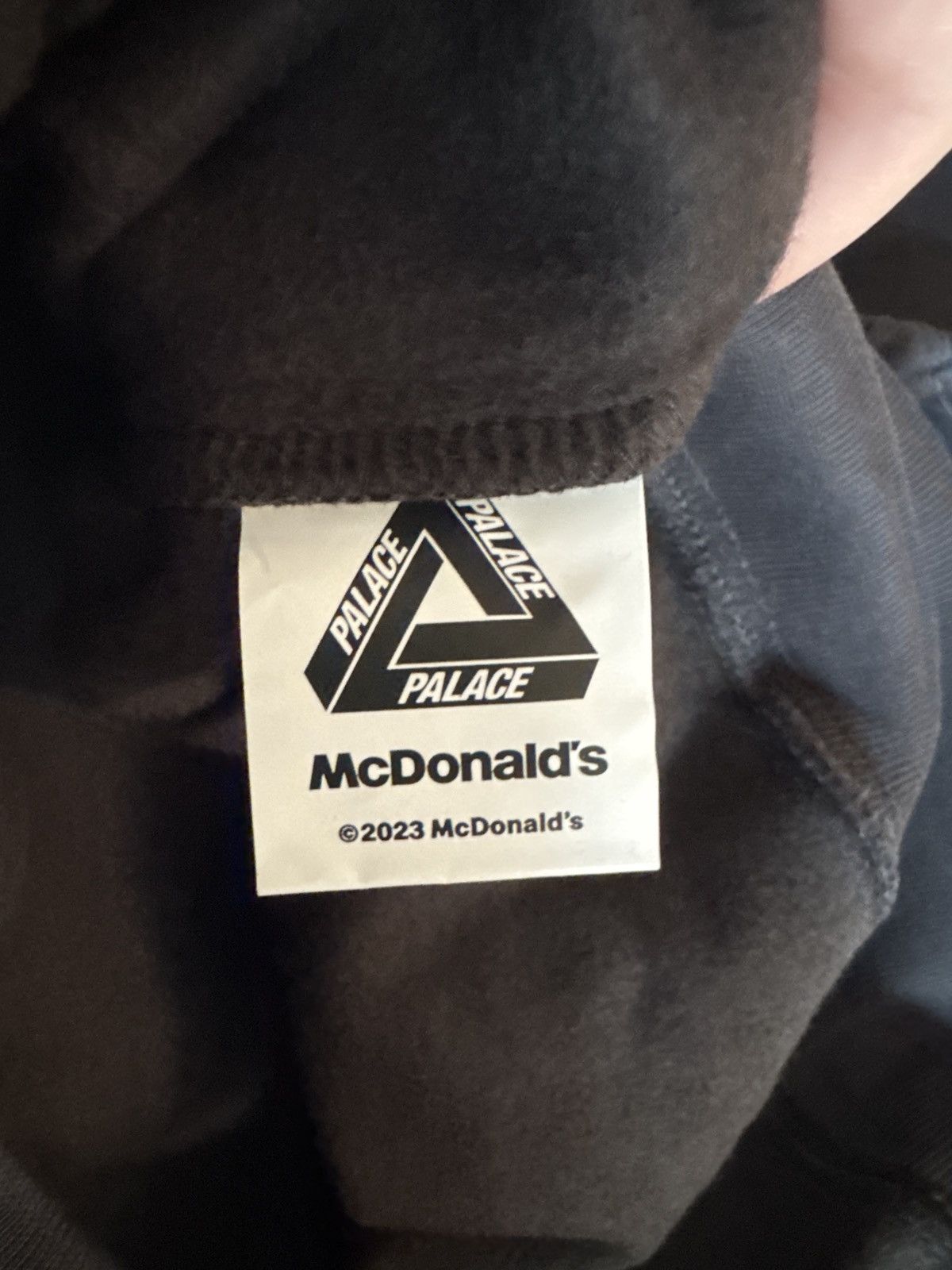 Palace Palace x McDonald's Logo Hoodie Size US M / EU 48-50 / 2 - 6 Thumbnail