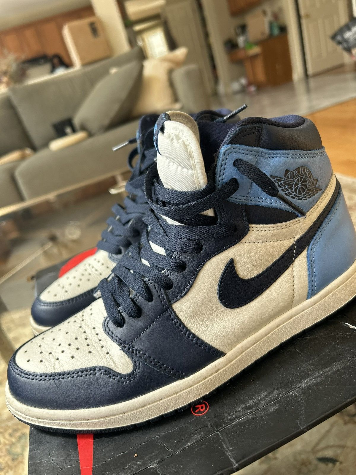 Jordan Brand Jordan 1 Retro High "Obsidians" trainers Size US 8 / EU 41 - 3 Thumbnail