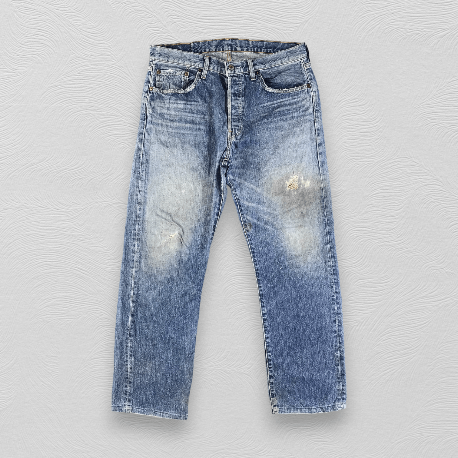 Levi's Vintage Levis 501 Jeans Dirty Wash Denim KJ1782 Size US 32 / EU 48 - 1 Thumbnail