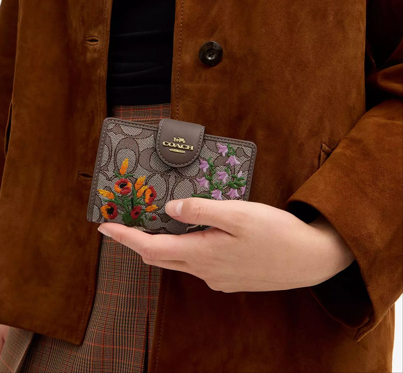 Coach Medium Corner Zip Wallet With Floral Embroidery CEC32 Size ONE SIZE - 6 Thumbnail
