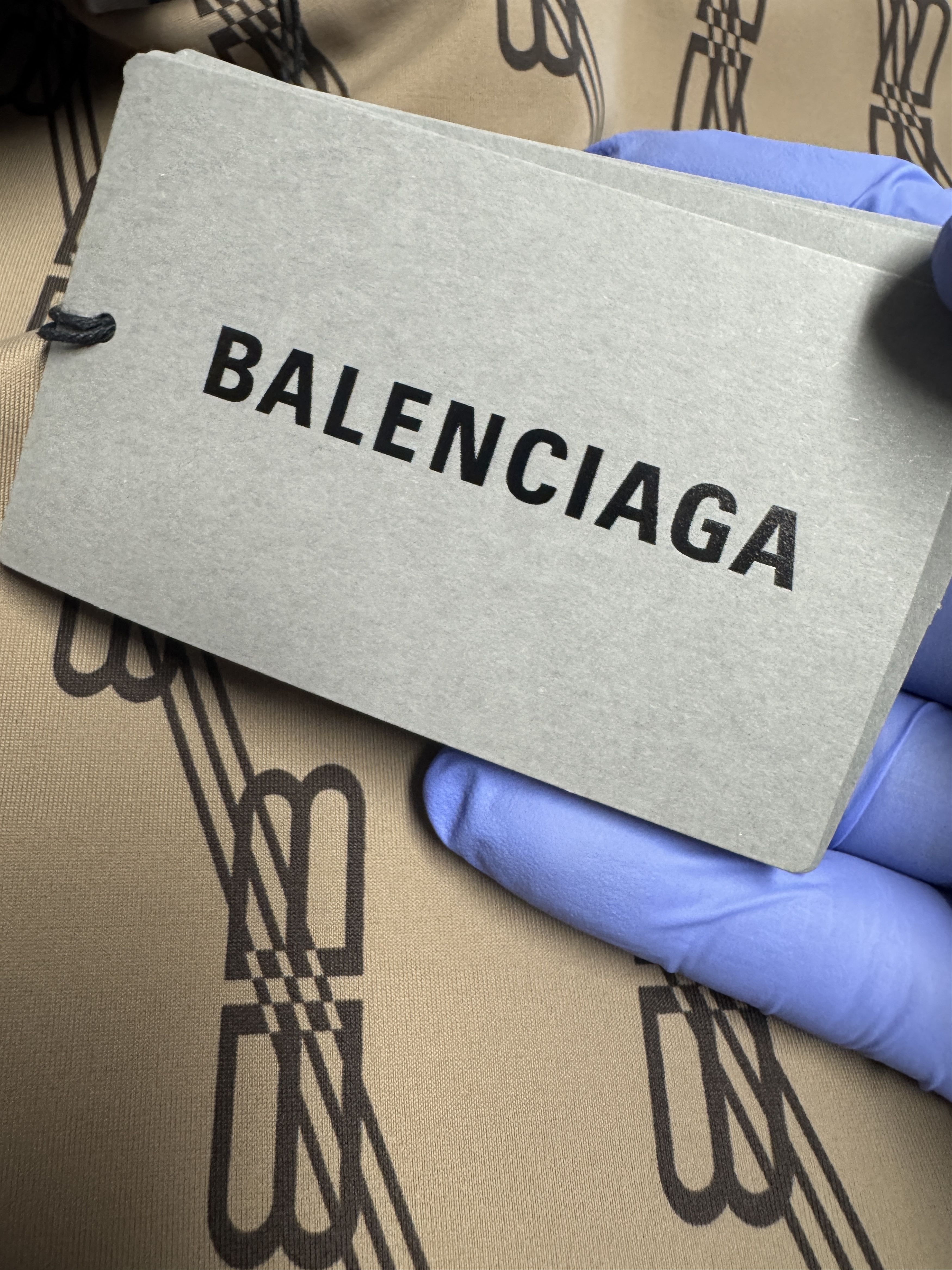 Balenciaga Balenciaga SW Swim T-Shirt Size US M / EU 48-50 / 2 - 9 Thumbnail