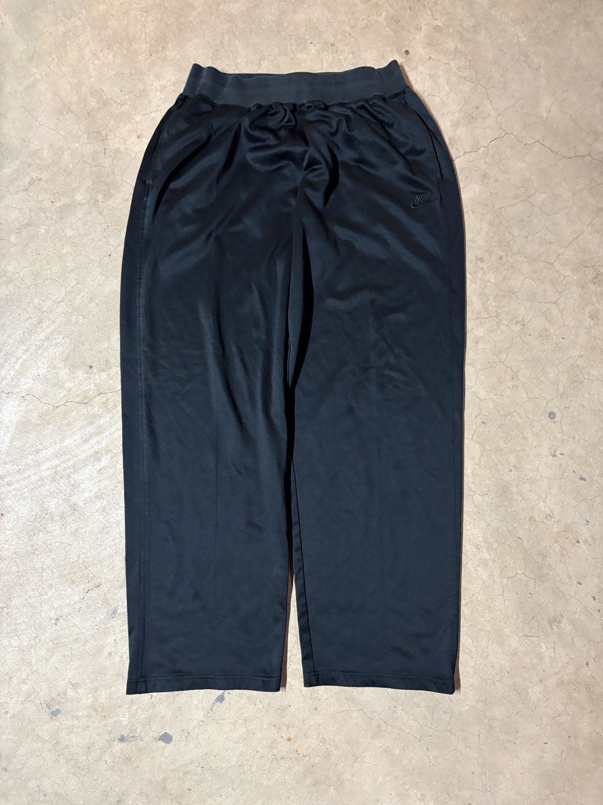 Nike VTG 00’s Nike Y2K Baggy Sweatpants The Chamber Black Size XL Size US 36 / EU 52 - 1 Thumbnail