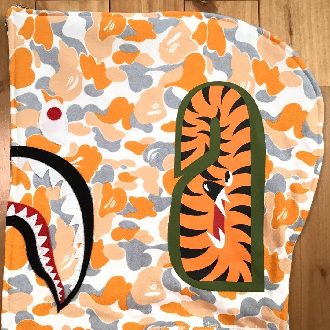 Bape 🔥3XL🔥 2024 Fukuoka Store Camo shark full zip hoodie BAPE APE Size US XXL / EU 58 / 5 - 6 Thumbnail