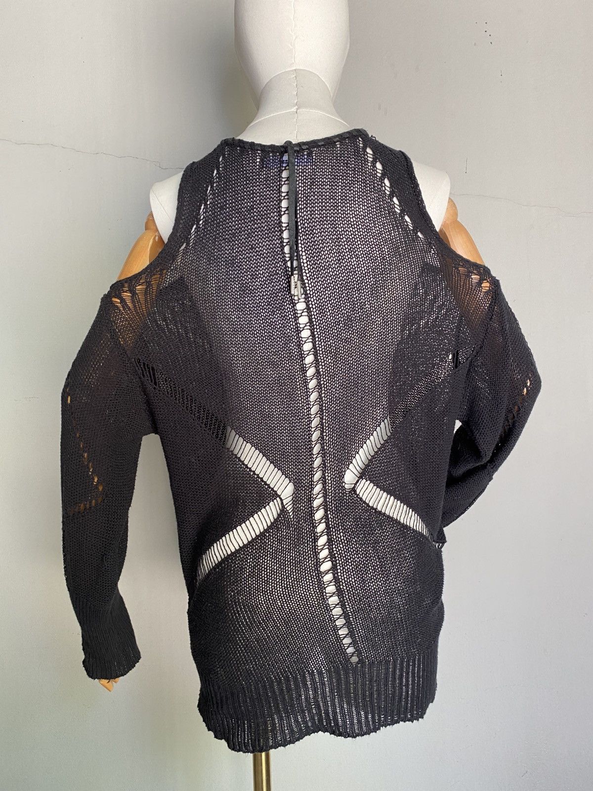 Diesel DIESEL Black Knit Cold-Shoulder Top Size M / US 6-8 / IT 42-44 - 14 Thumbnail