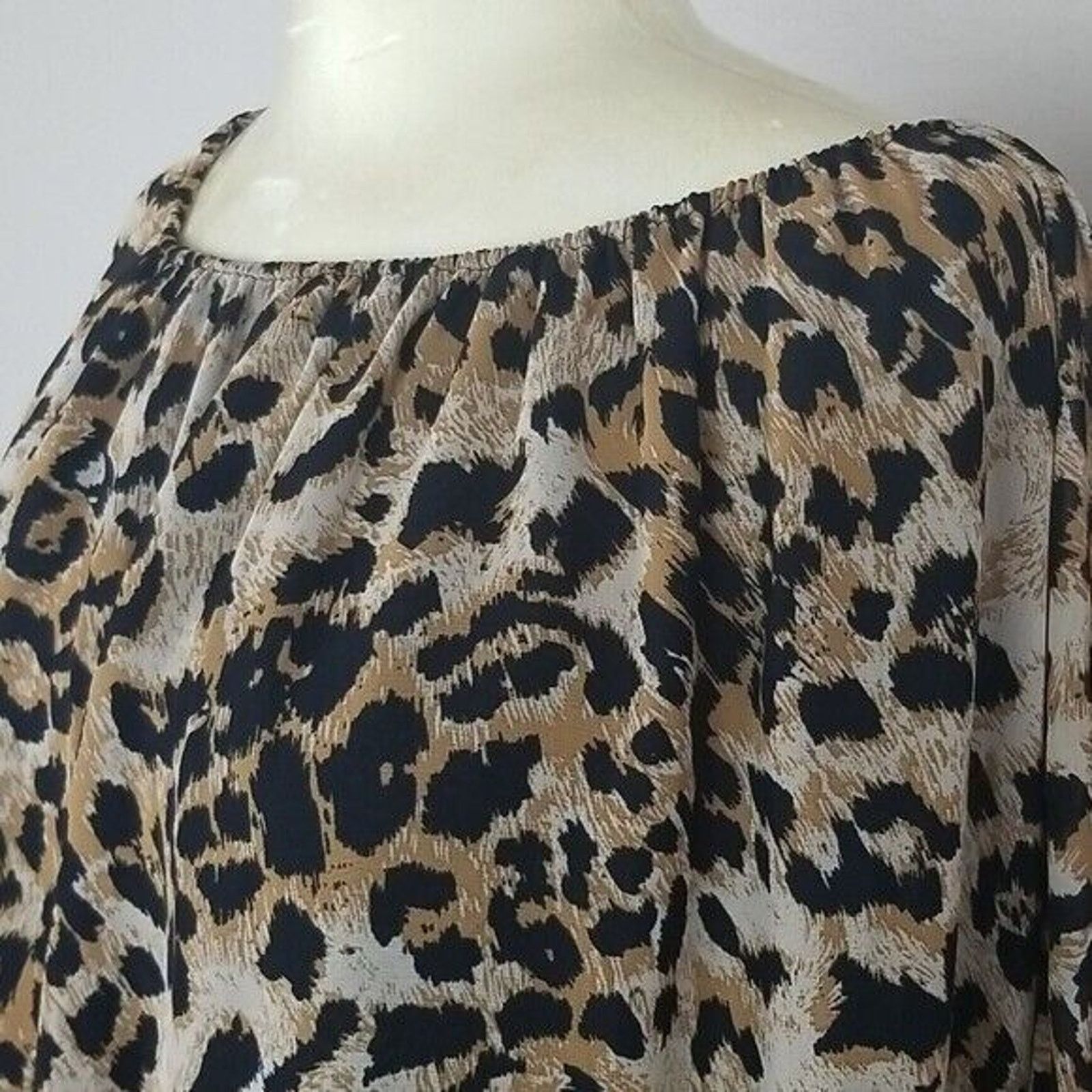 Vince Camuto Vince Camuto Top Plus Size Top Animal Print Long Sleeve 1X Size XXL / US 16-18 / IT 52-54 - 2 Thumbnail