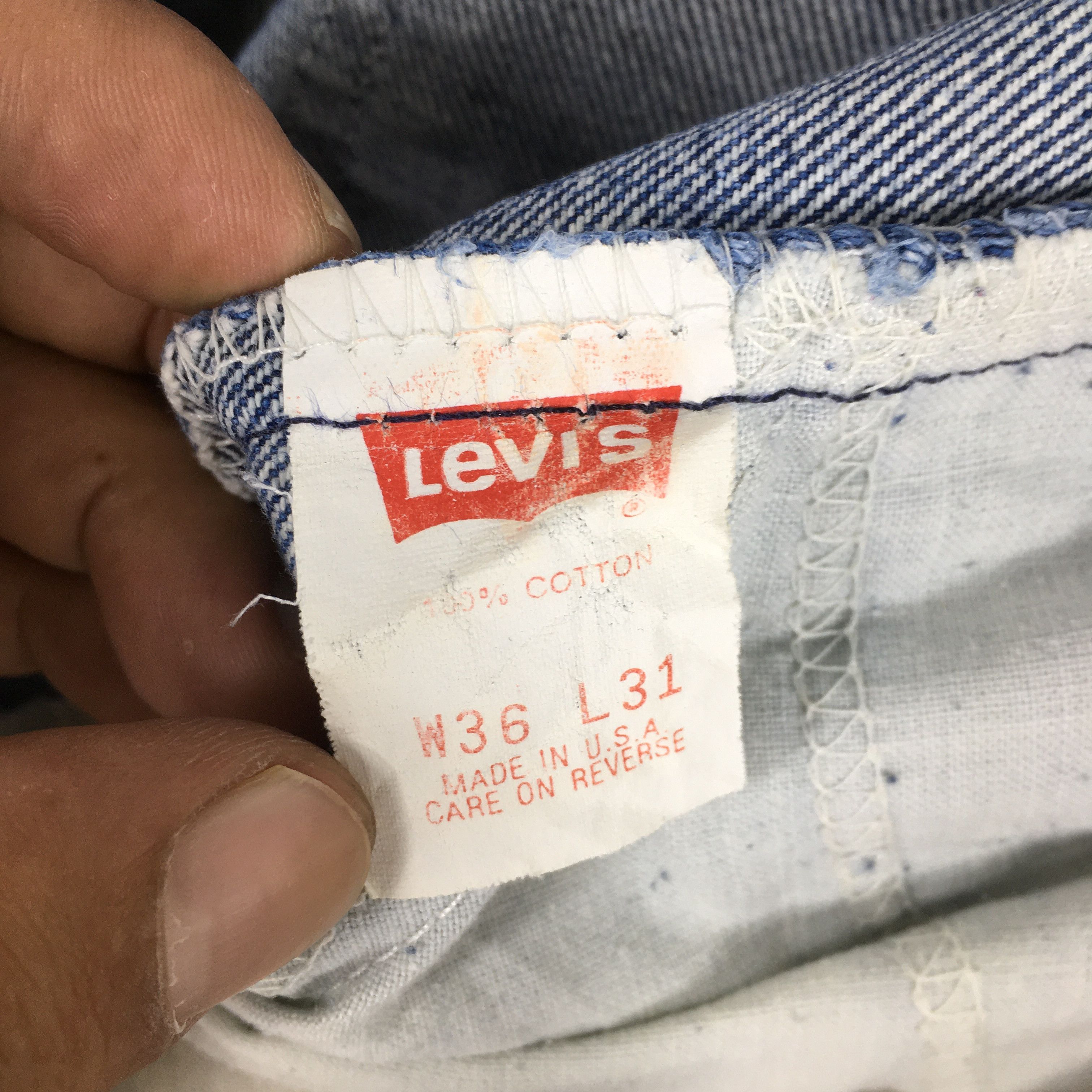 Size 34x29.5 Vintage 90s Levi's 505 Faded Blue Jeans
