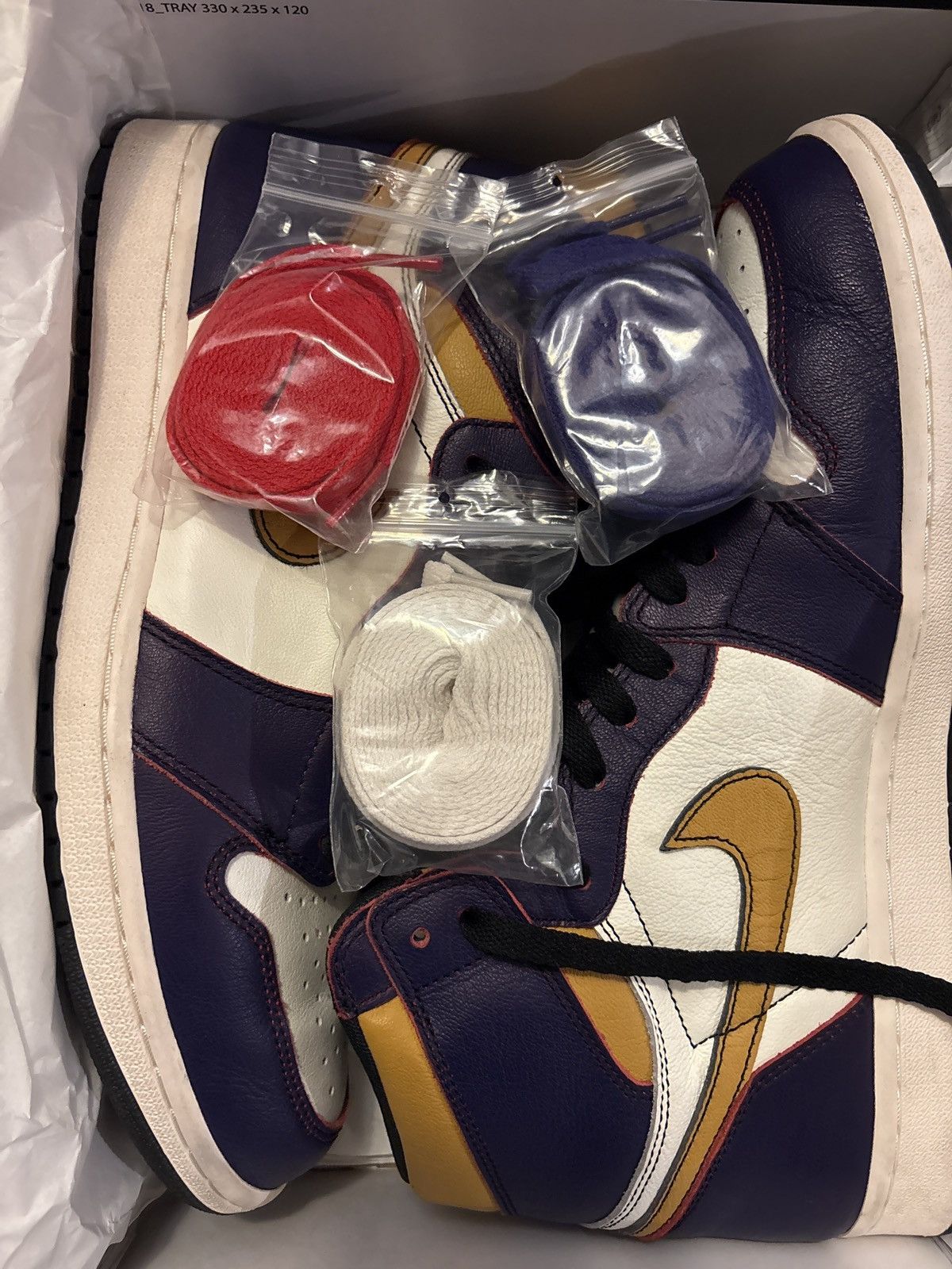 Nike Nike Air Jordan 1 Retro SB L.A. to Chicago Size US 12 / EU 45 - 8 Thumbnail