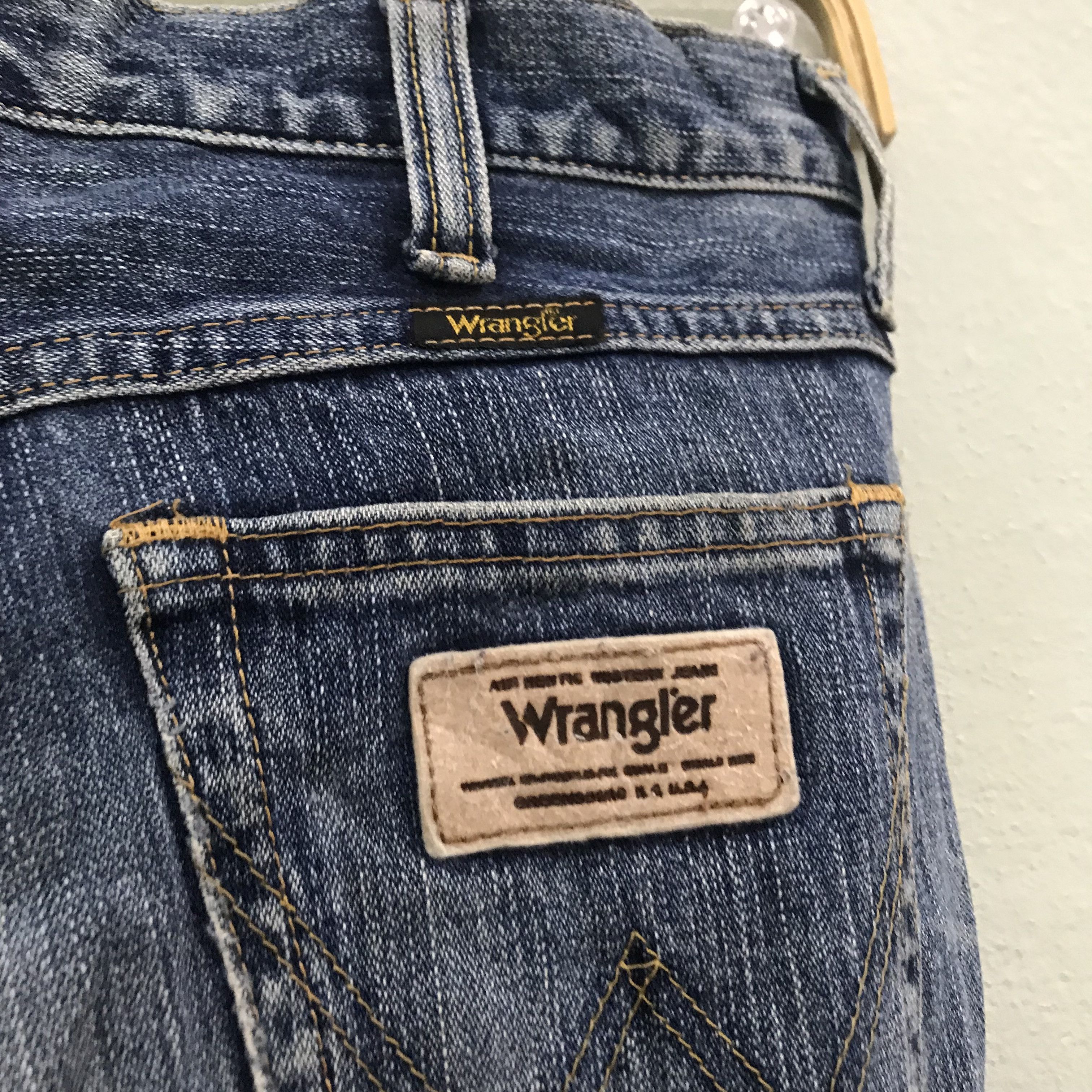 Wrangler Vintage Retro Wrangler Jeans Light Wash Straight Leg Size US 28 / EU 44 - 9 Thumbnail
