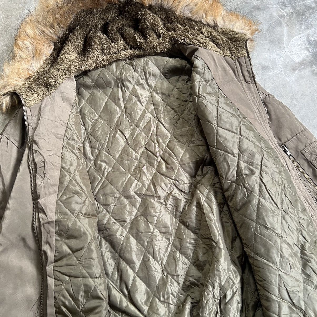 Japanese Brand 2000s Japanese Alpha Style N2B Bomber Fur Hoodie Jacket Size US M / EU 48-50 / 2 - 5 Thumbnail
