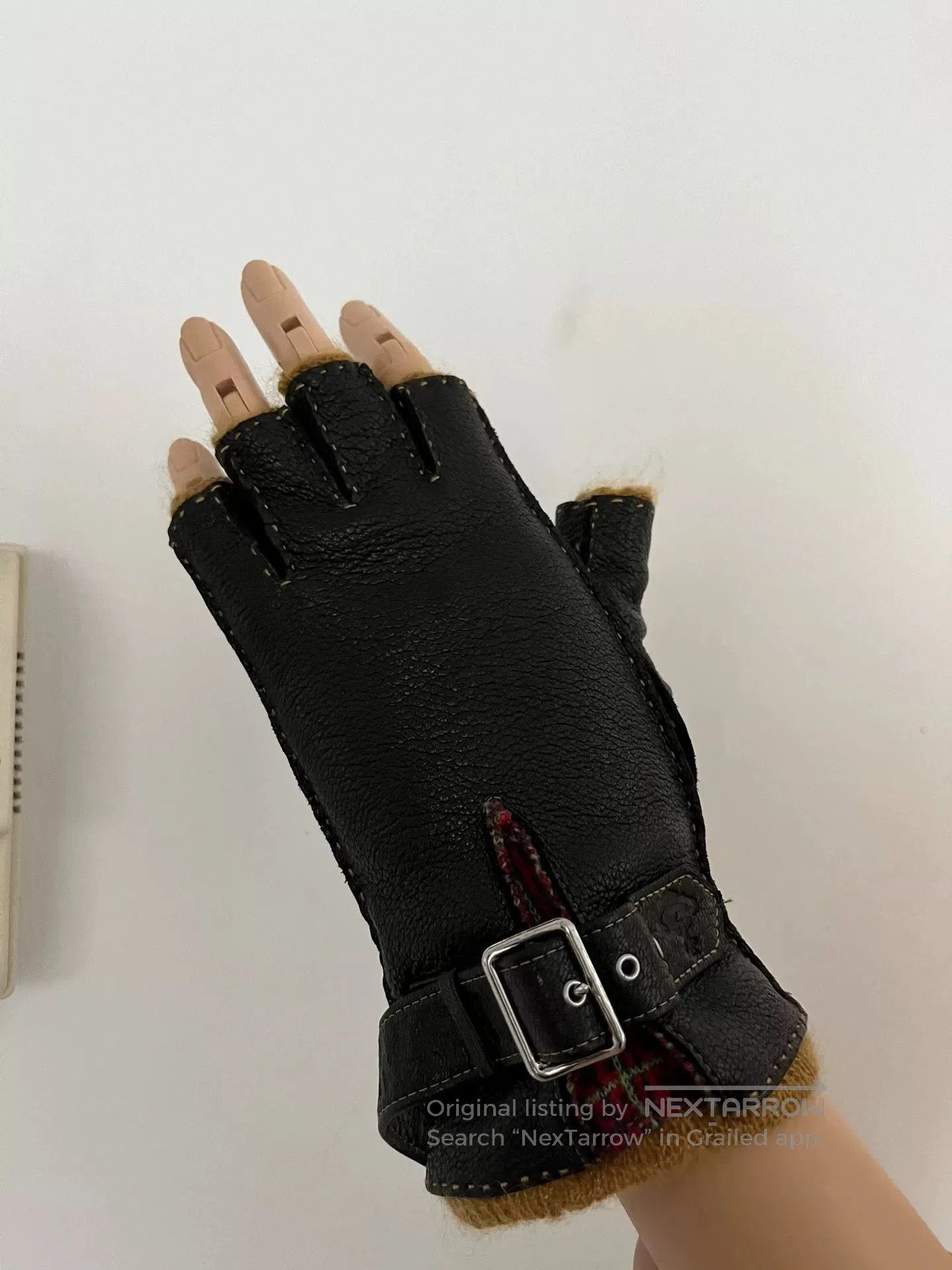 Vivienne Westwood Vivienne Westwood Leather Gloves. Size ONE SIZE - 2 Thumbnail