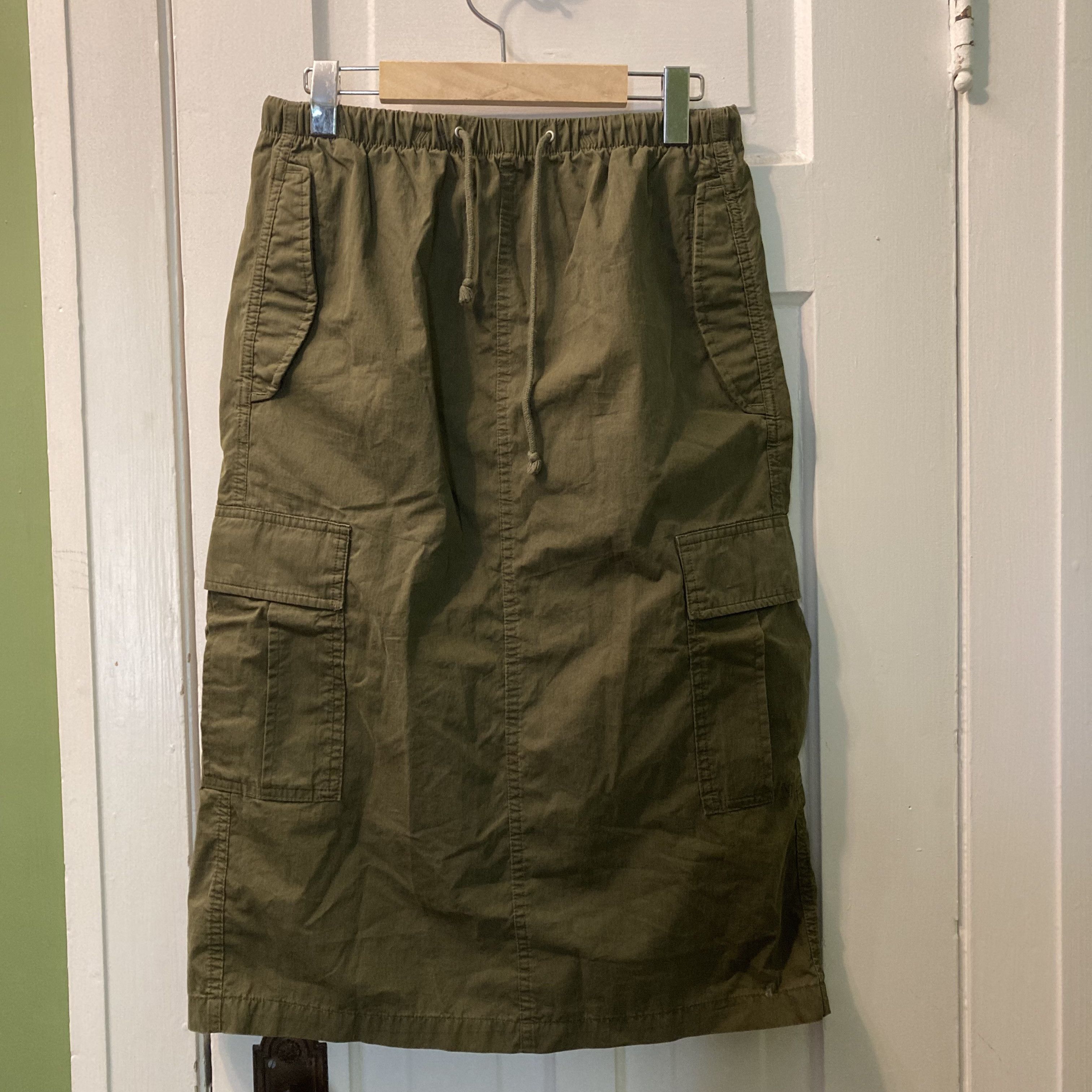 TNA TNA CARGO SKIRT GORPCORE STYLE Size 26" / US 2 / IT 38 - 2 Thumbnail