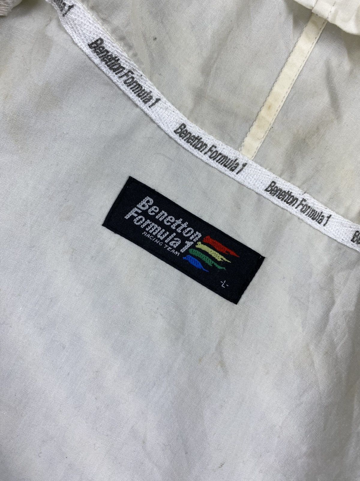Benetton Vintage Benetton Formula 1 Zip-Up Hooded Design Windbreaker Size US L / EU 52-54 / 3 - 8 Thumbnail