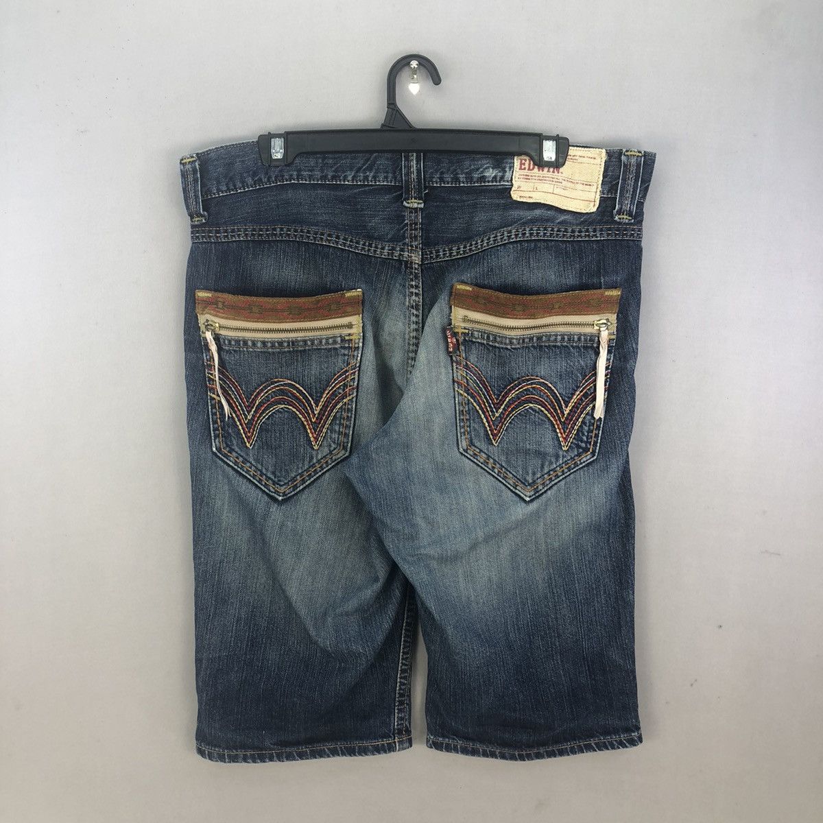 Edwin Vintage 2000s Distressed Edwin Navajo Short Pants Size US 37 - 1 Thumbnail
