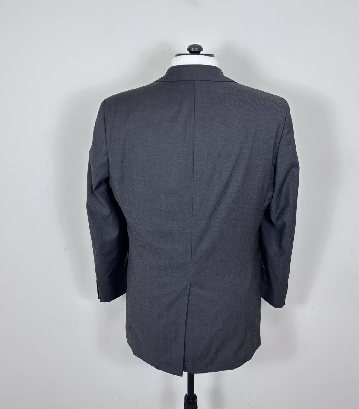 Hugo Boss Hugo Boss Bertolucci/Movie Men’s 2-Piece Gray Wool Suit Size 40R - 10 Thumbnail