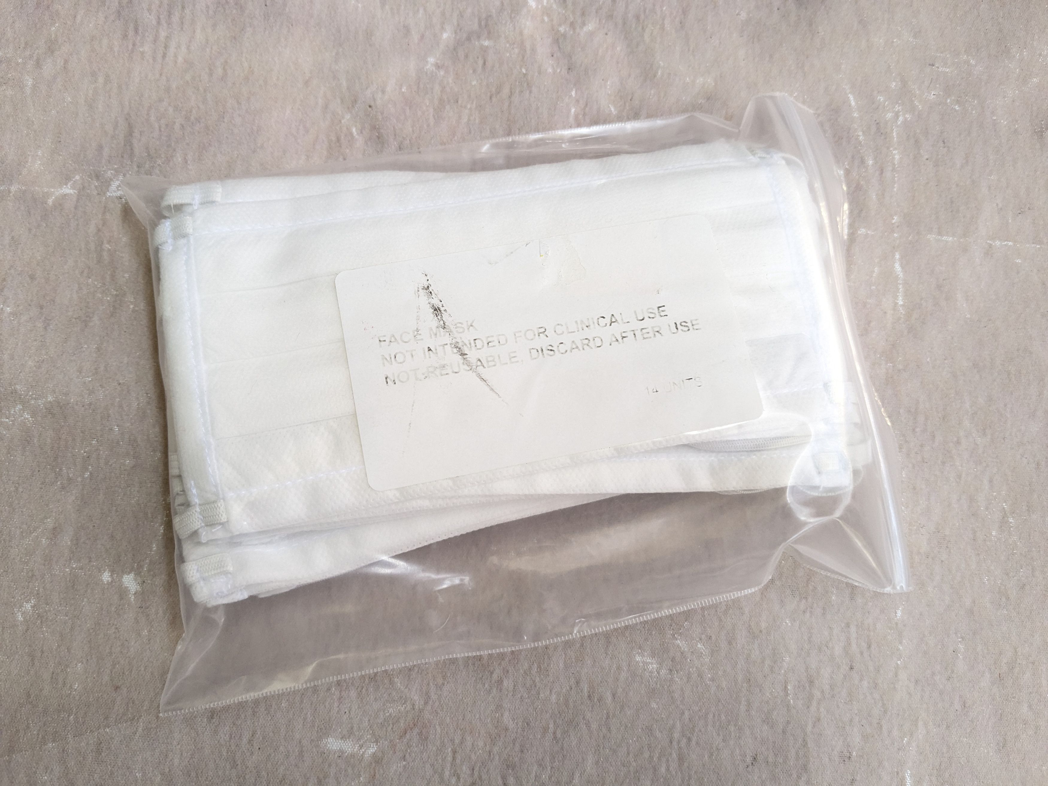 Chrome Hearts Chrome Hearts Facemasks White New 14 Pack Size ONE SIZE - 1 Thumbnail