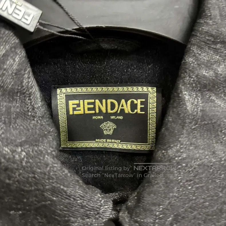 Versace Versace Co-branded black graphic logo logo long-sleeved lo Size US M / EU 48-50 / 2 - 4 Thumbnail
