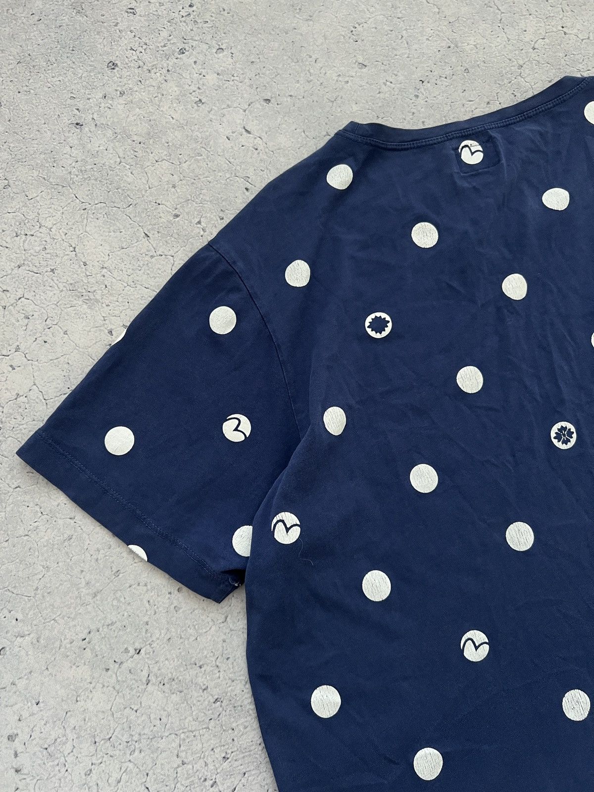Evisu × Japanese Brand × Vintage Evisu Genes Vintage Monogram Logo Tee Size US XL / EU 56 / 4 - 12 Thumbnail