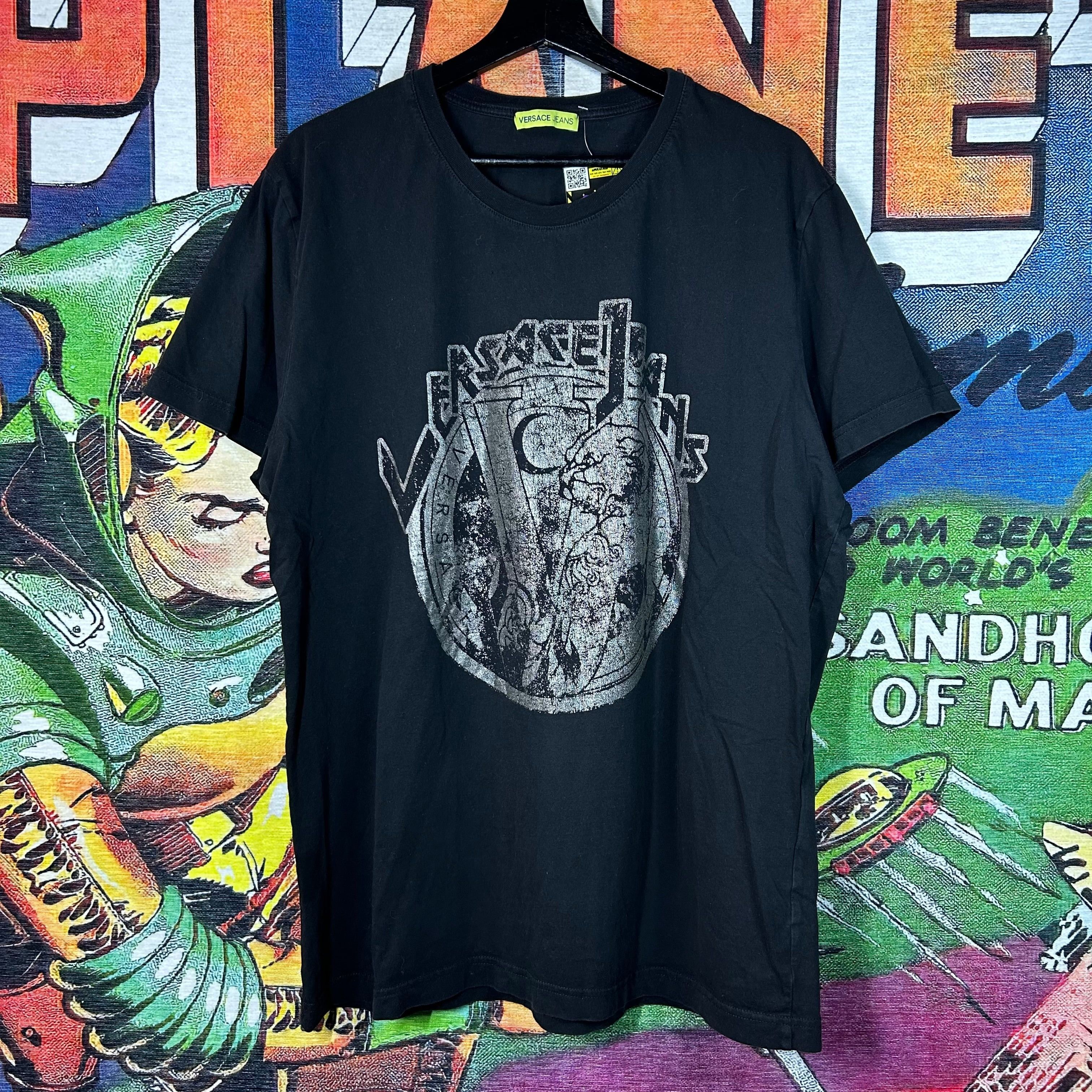 Versace Jeans Couture Y2K Versace Jeans Couture Tee Size XL Size US XL / EU 56 / 4 - 1 Thumbnail