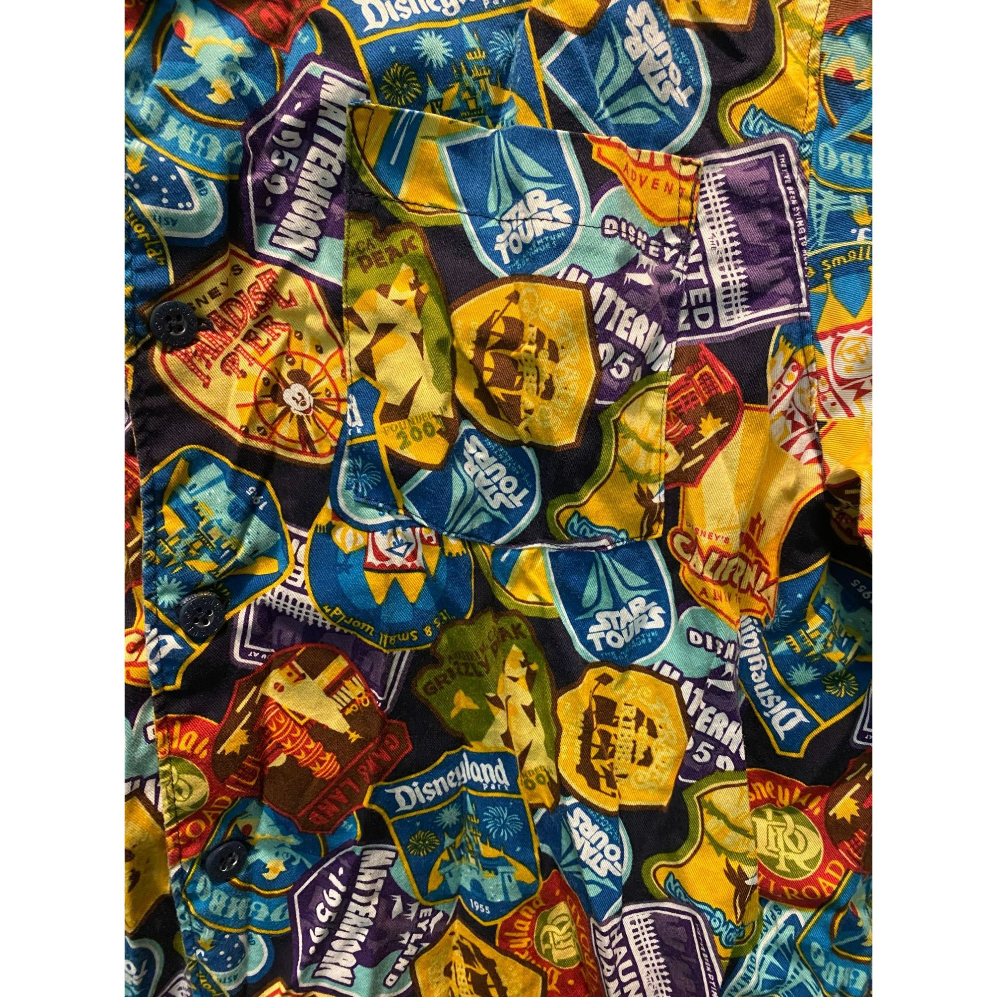 Disney Disney Parks Disneyland Attraction Badges Mens Button-Up Shi Size US M / EU 48-50 / 2 - 2 Thumbnail