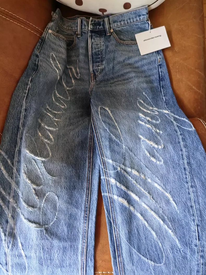 Alexander Wang Alexander Wang Distressed Logo Jeans Size 25" / US 0 / IT 36 - 1 Thumbnail
