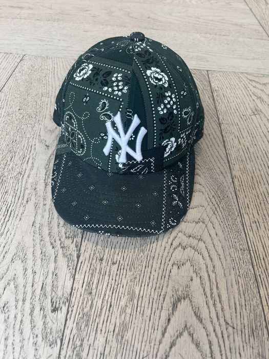 Kith Size 7 - Kith X New York Yankees Hat - Bandana - Stadium