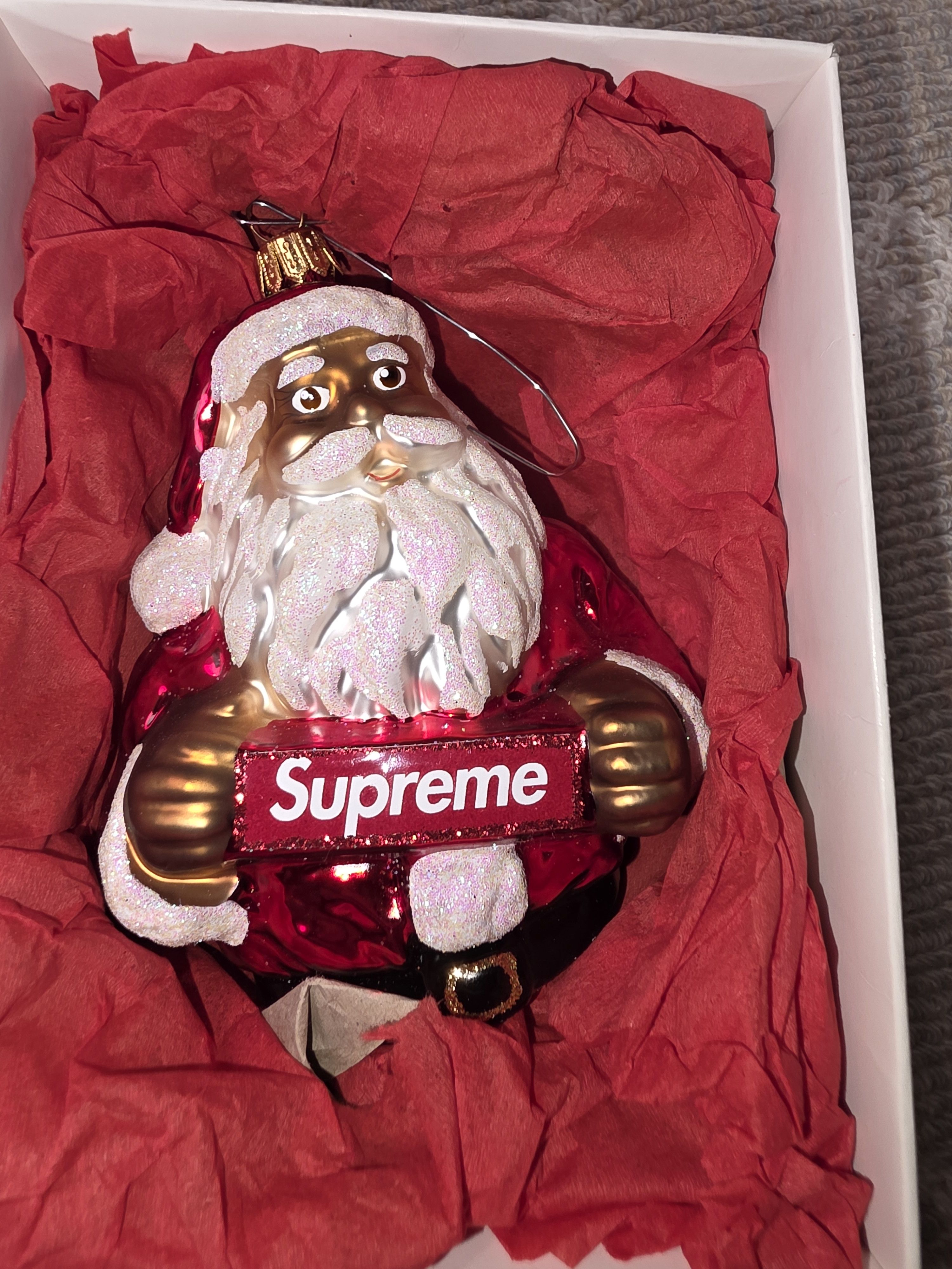Supreme Supreme Santa Christmas Ornament Fw18 Red 2018 Size ONE SIZE - 9 Thumbnail