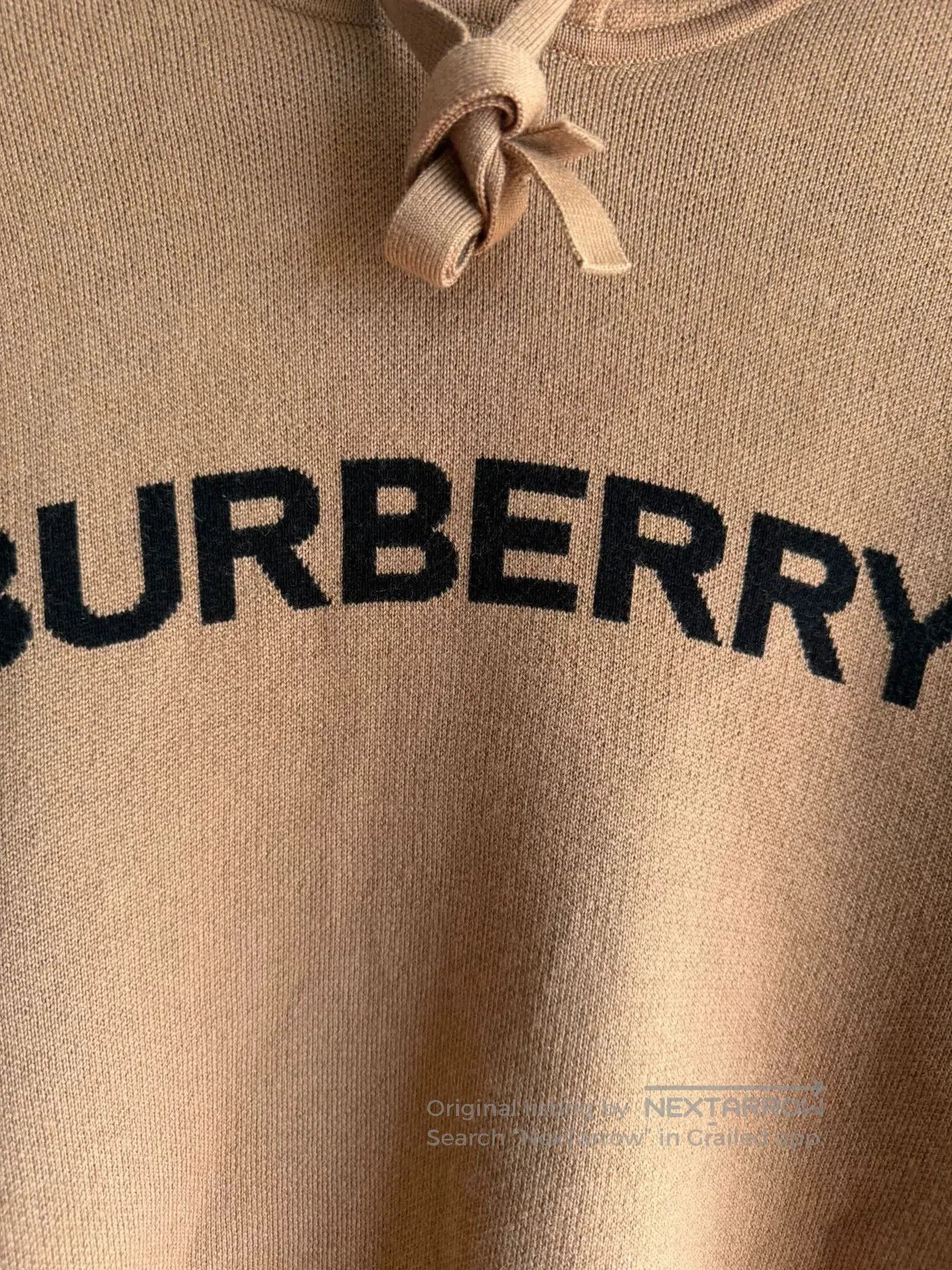 Burberry Burberry Hooded Wool Sweater in Brown. Size US S / EU 44-46 / 1 - 3 Thumbnail
