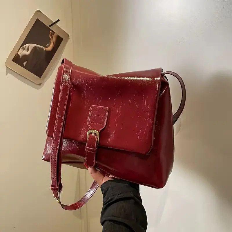 Designer × Japanese Brand Retro Vintage 90’s Trendy Burgundy Shoulder Bag Size ONE SIZE - 3 Thumbnail