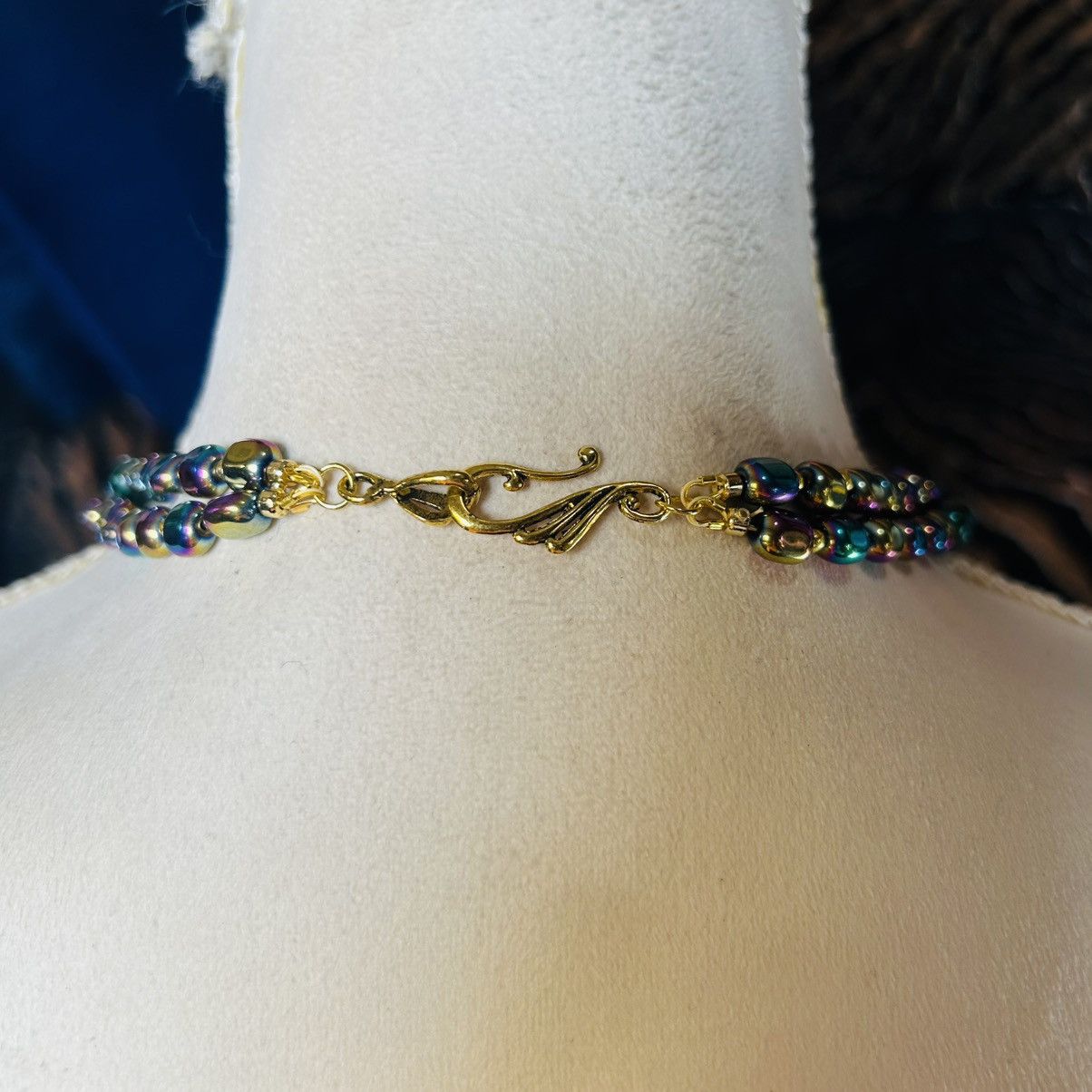 Handmade Handcrafted double strand oil slick peacock pearl necklace Size ONE SIZE - 4 Thumbnail