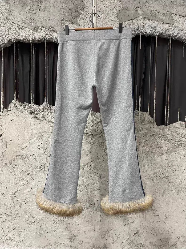 Balenciaga Balenciaga size M Furry Flared Low-Rise Ankle Length Athle Size US 27 - 2 Thumbnail