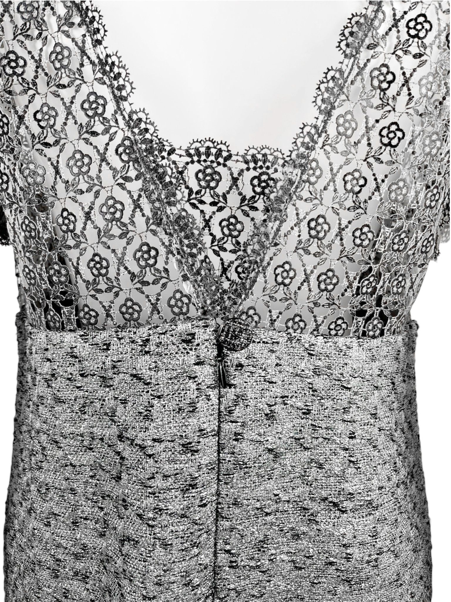 Chanel by Karl Lagerfield Resort 2014 Silver Tweed Lace Dress Size M / US 6-8 / IT 42-44 - 8 Thumbnail