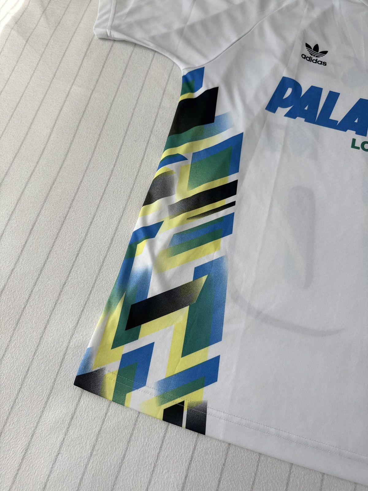 Adidas × Palace Palace Adidas Home Jersey White/Black Size Medium Size US M / EU 48-50 / 2 - 7 Thumbnail