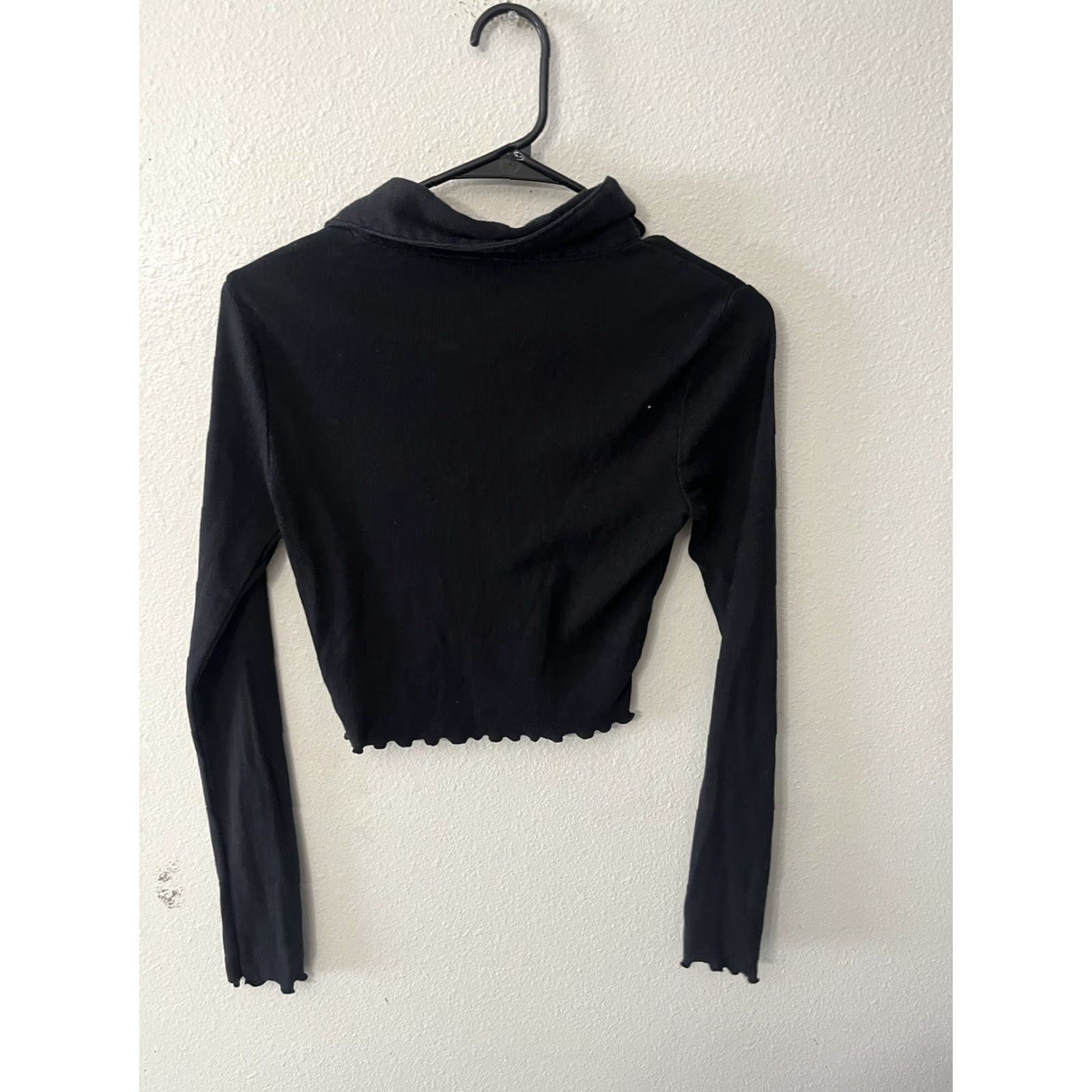 Aeropostale Aeropostale Polo Shirt Womens Size S Black Cropped Long Sleeve Button Front Cotton Polyester Spandex Size S / US 4 / IT 40 - 3 Thumbnail