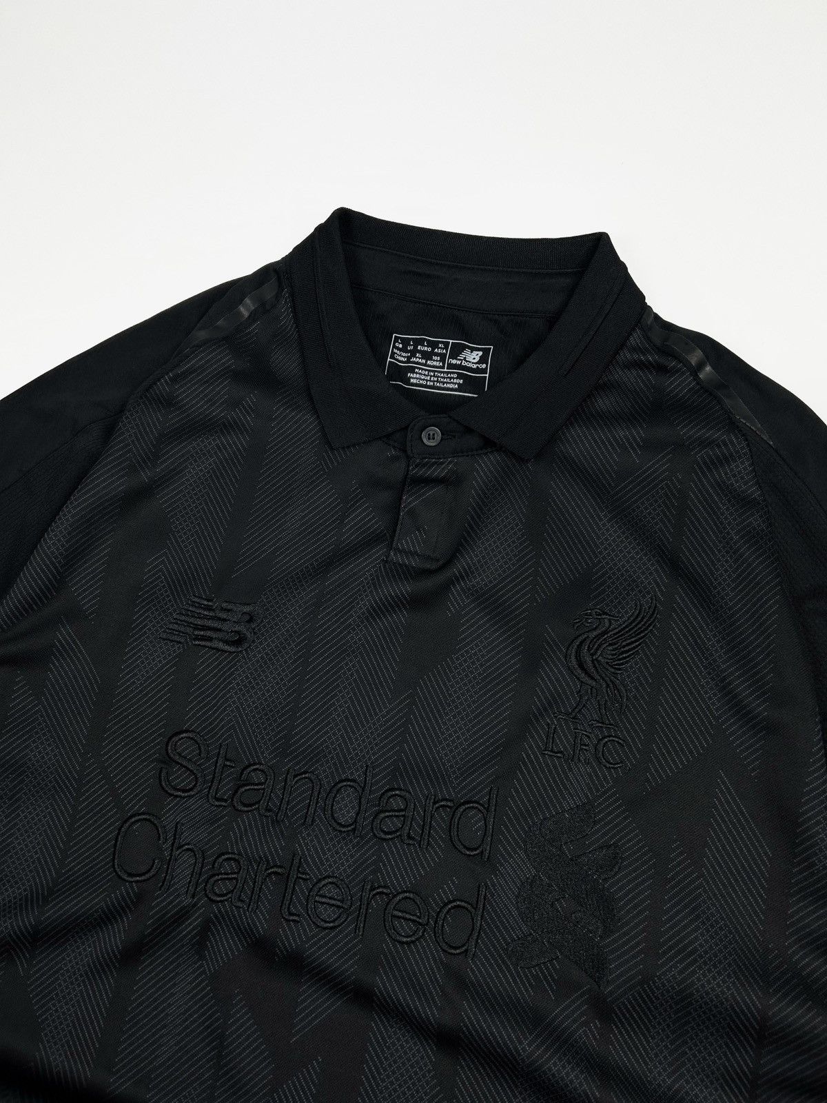 New Balance Limited Edition New Balance Liverpool FC Blackout Jersey Size US L / EU 52-54 / 3 - 5 Thumbnail