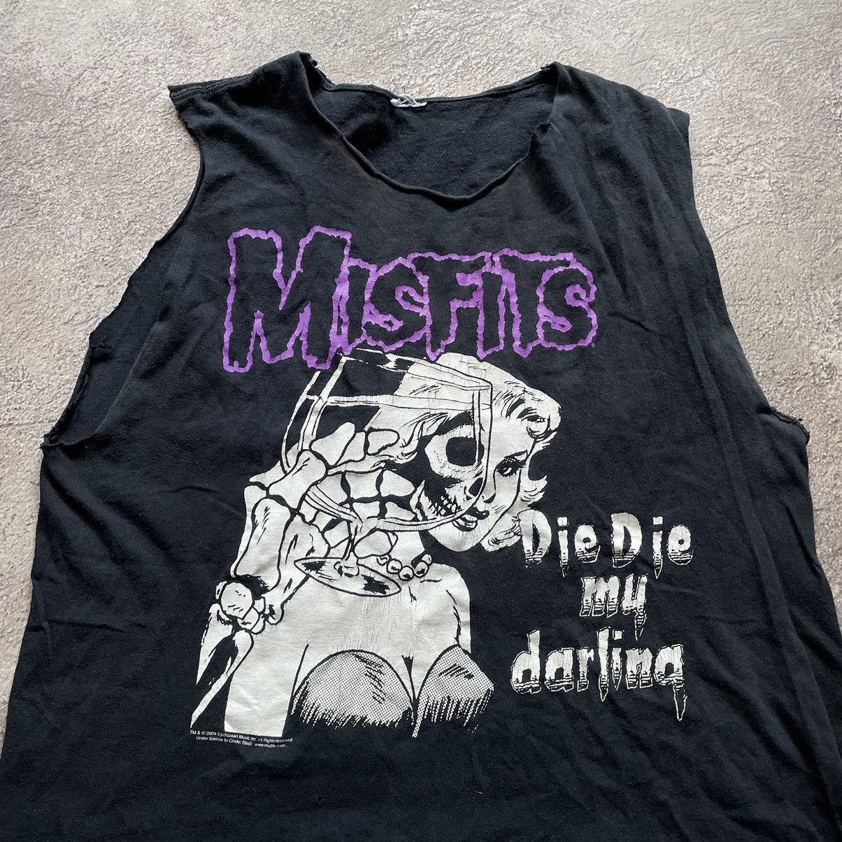 Band Tees Vintage Y2K Tee MISFITS Skeleton Face Blood DEAD M Size US M / EU 48-50 / 2 - 5 Thumbnail