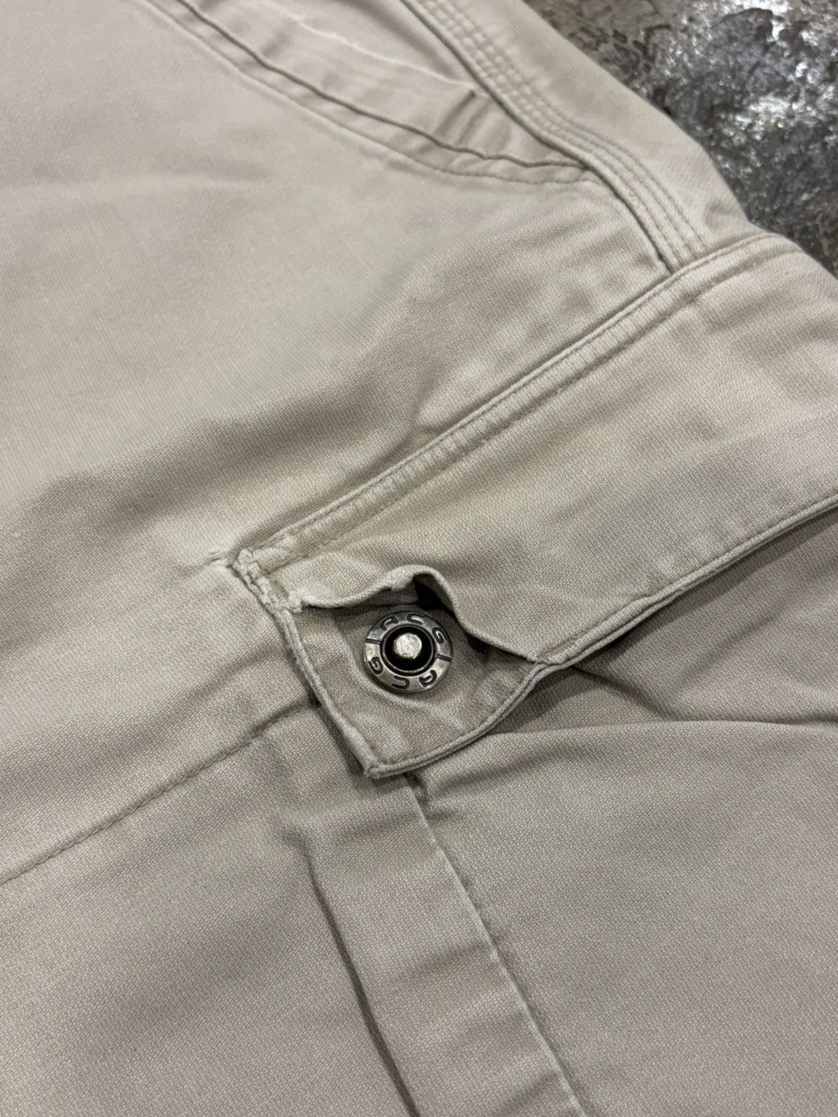 Nike ACG Vintage Nike ACG Beige Cargo Shorts Size US 36 / EU 52 - 6 Thumbnail