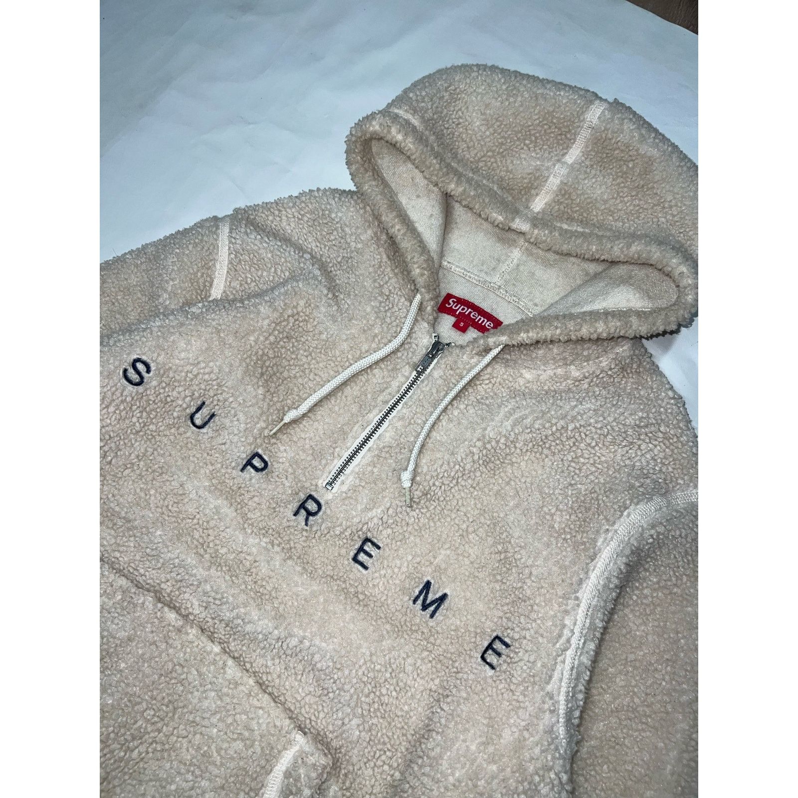Supreme Supreme FW15 Sherpa Fleece Hoodie Size US S / EU 44-46 / 1 - 2 Thumbnail